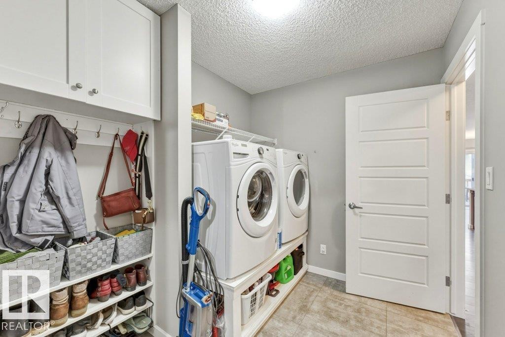 4443 6 Street Nw, Edmonton, AB - Indoor Photo Showing Laundry Room