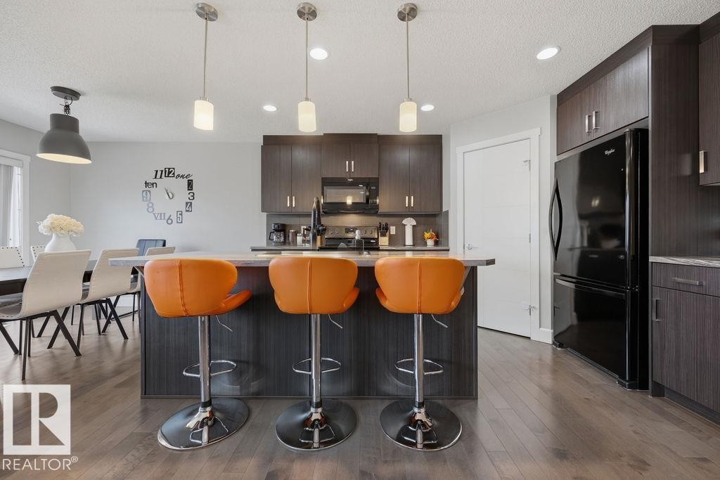 2366 Ware Crescent, Edmonton, AB - Indoor