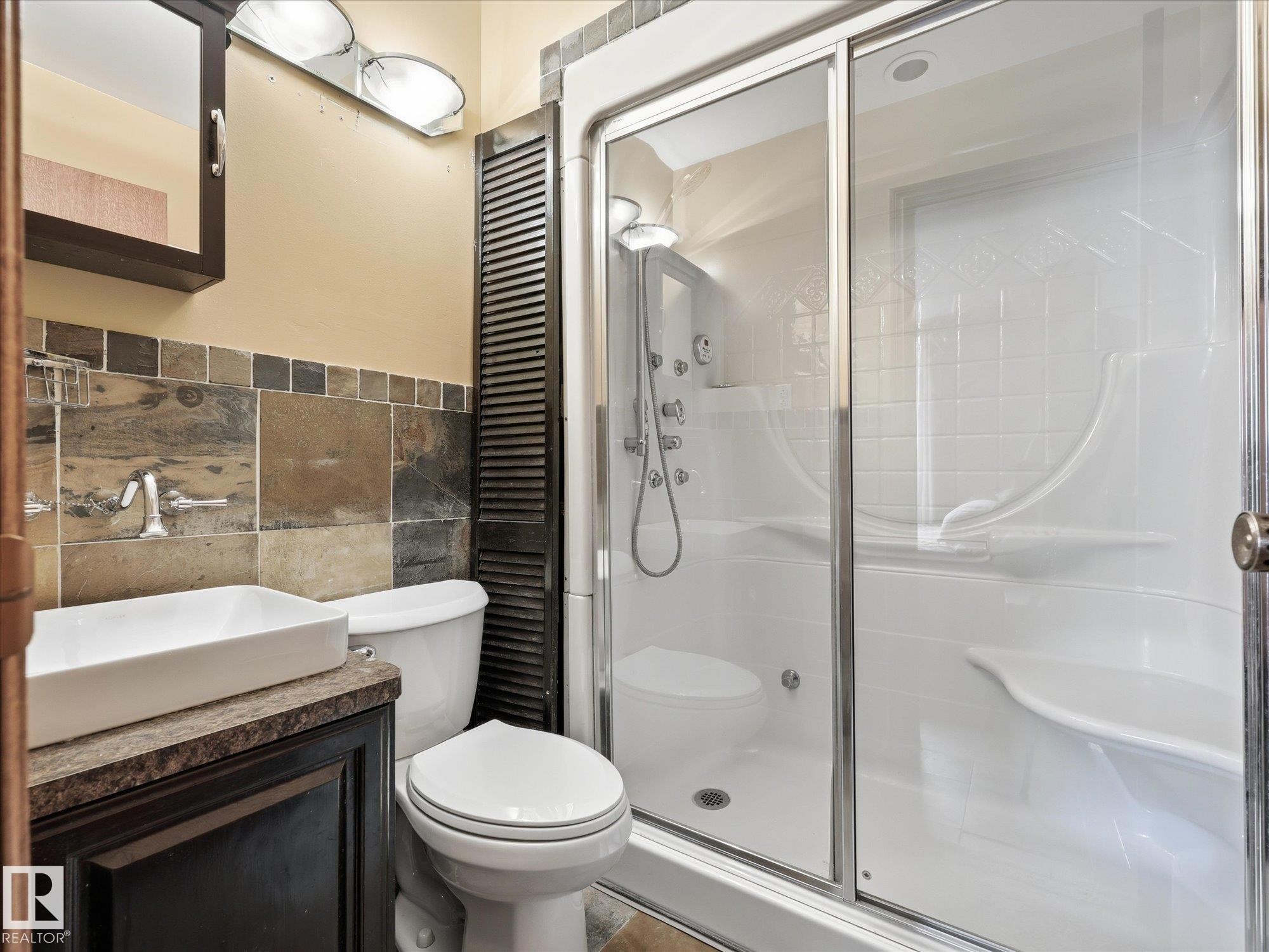 45 Lorne Crescent, St. Albert, AB - Indoor Photo Showing Bathroom