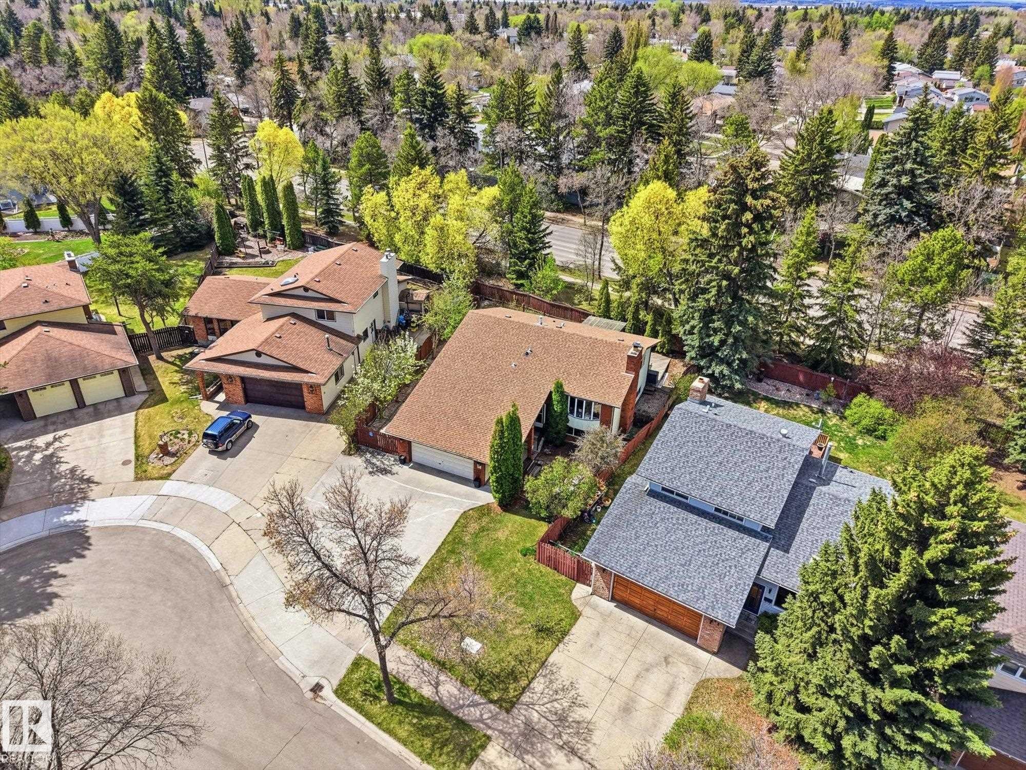 45 Lorne Crescent, St. Albert, AB - Outdoor