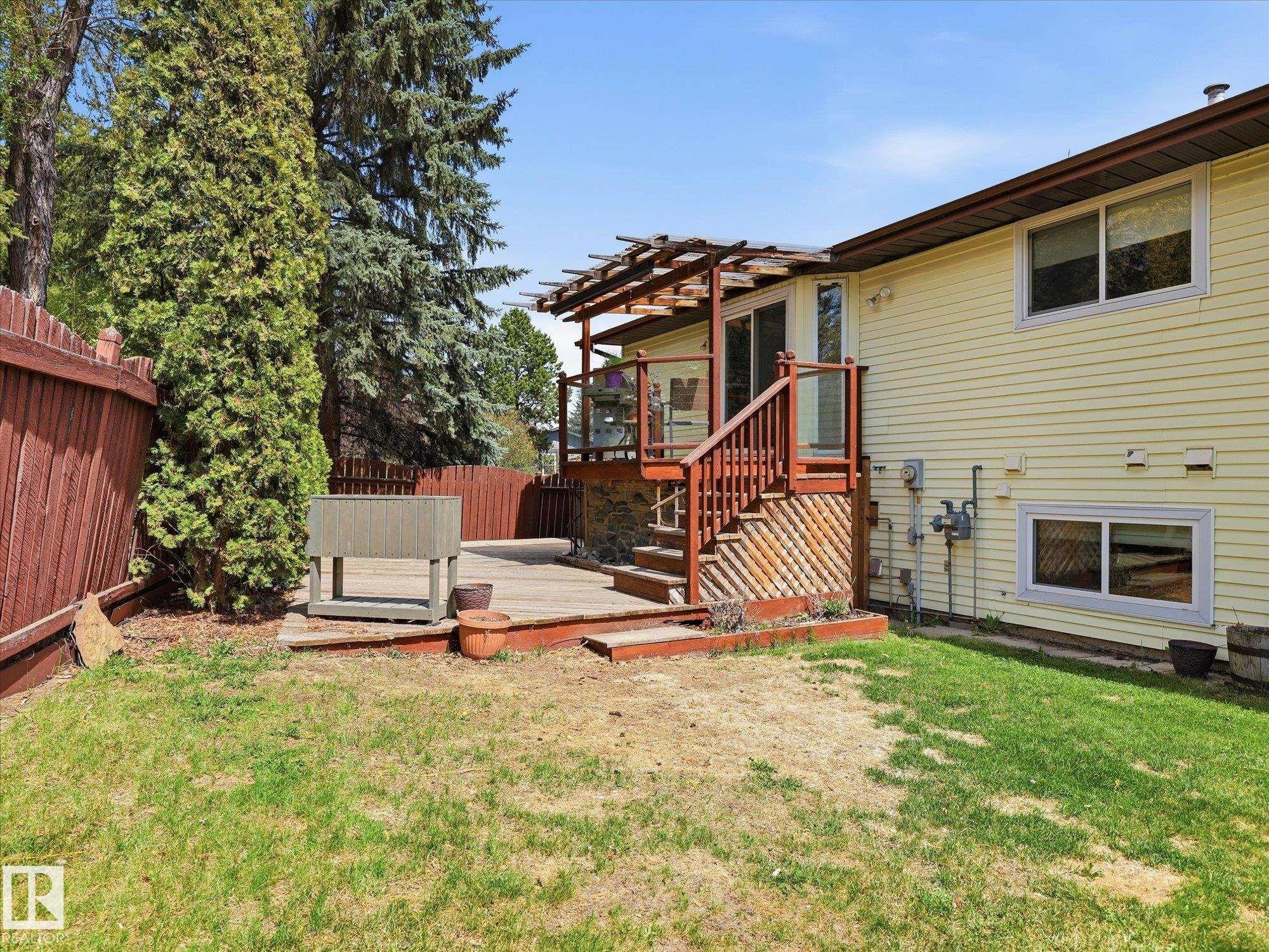 45 Lorne Crescent, St. Albert, AB - Outdoor With Deck Patio Veranda With Exterior