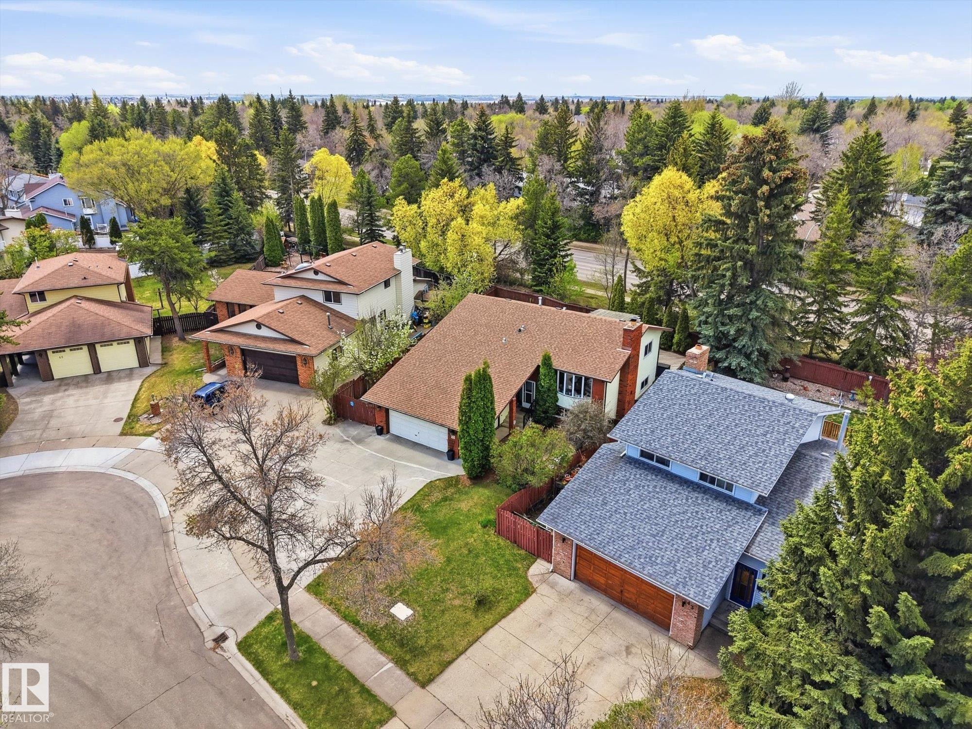 45 Lorne Crescent, St. Albert, AB - Outdoor
