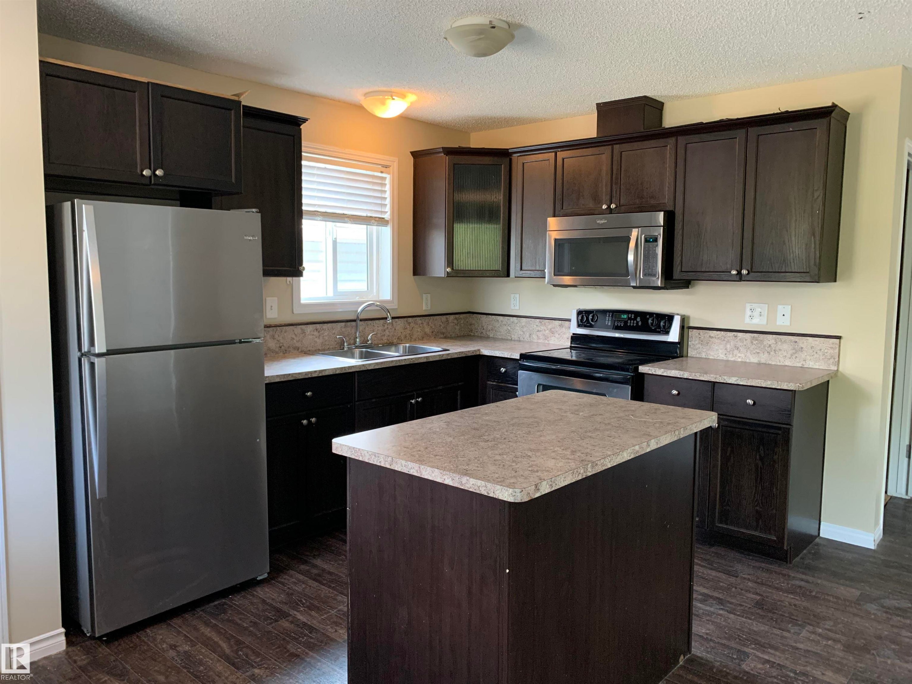11824 93 Street, Edmonton, AB - Indoor Photo Showing Kitchen With Double Sink