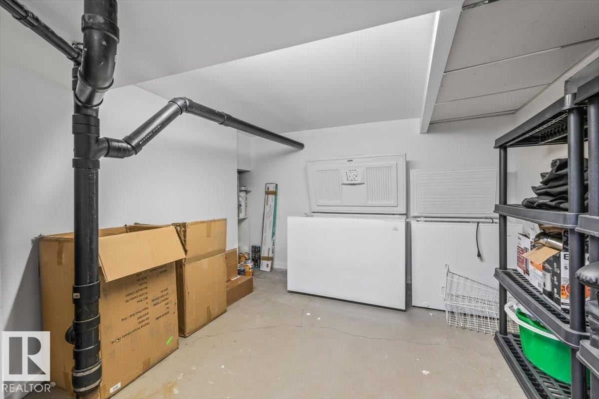 4813 53 Avenue, Stony Plain, AB - Indoor