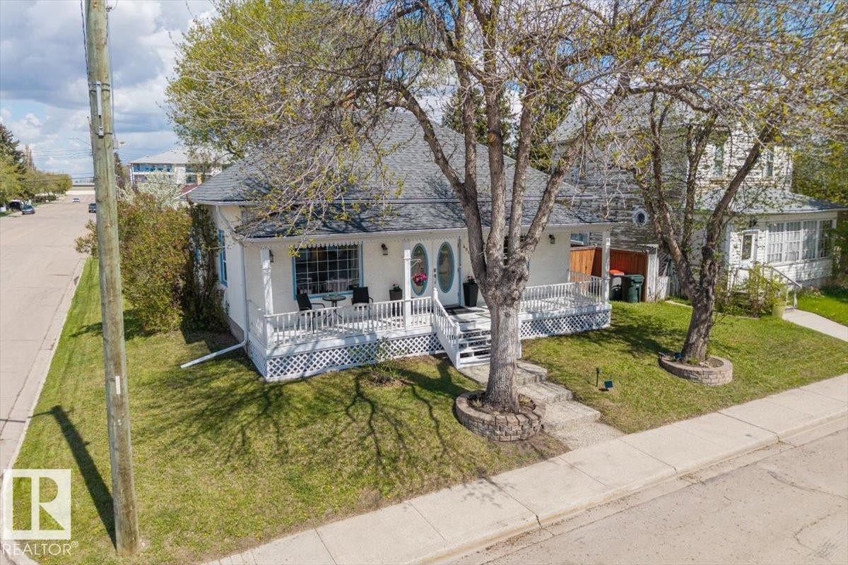 4813 53 Avenue, Stony Plain, AB - Outdoor