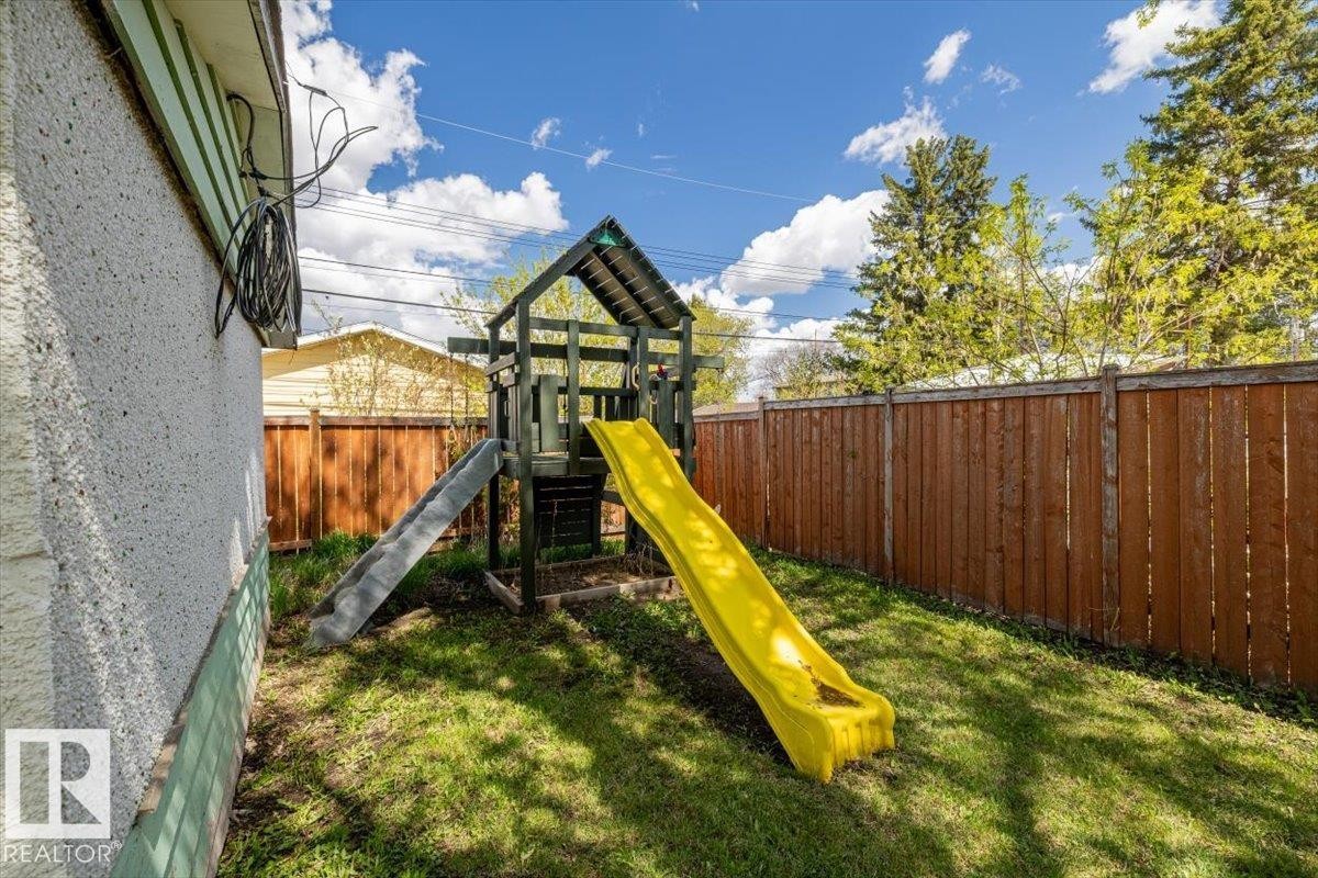 4813 53 Avenue, Stony Plain, AB - Outdoor