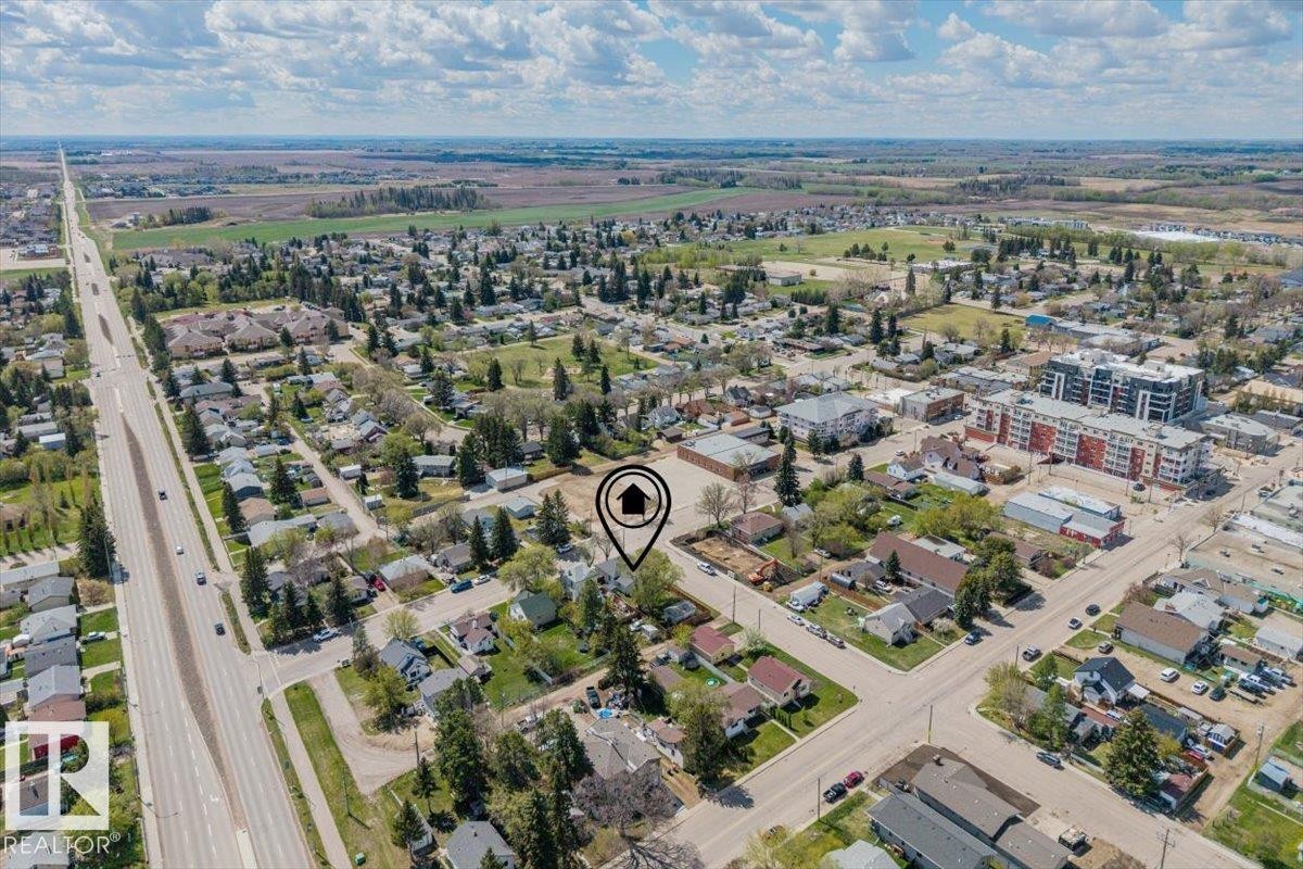 4813 53 Avenue, Stony Plain, AB - Outdoor With View