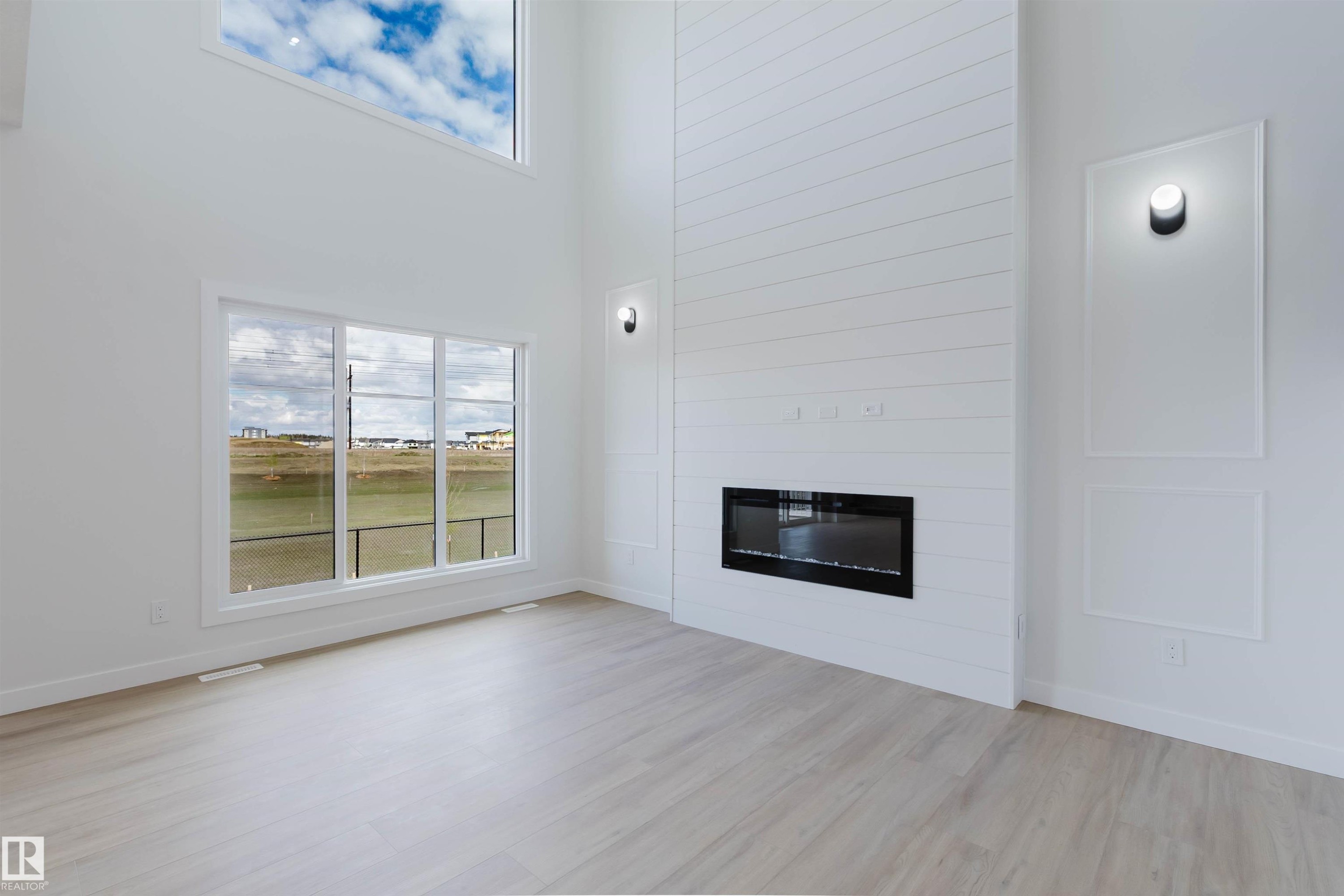 226 Edgemont Green, Edmonton, AB - Indoor Photo Showing Living Room With Fireplace