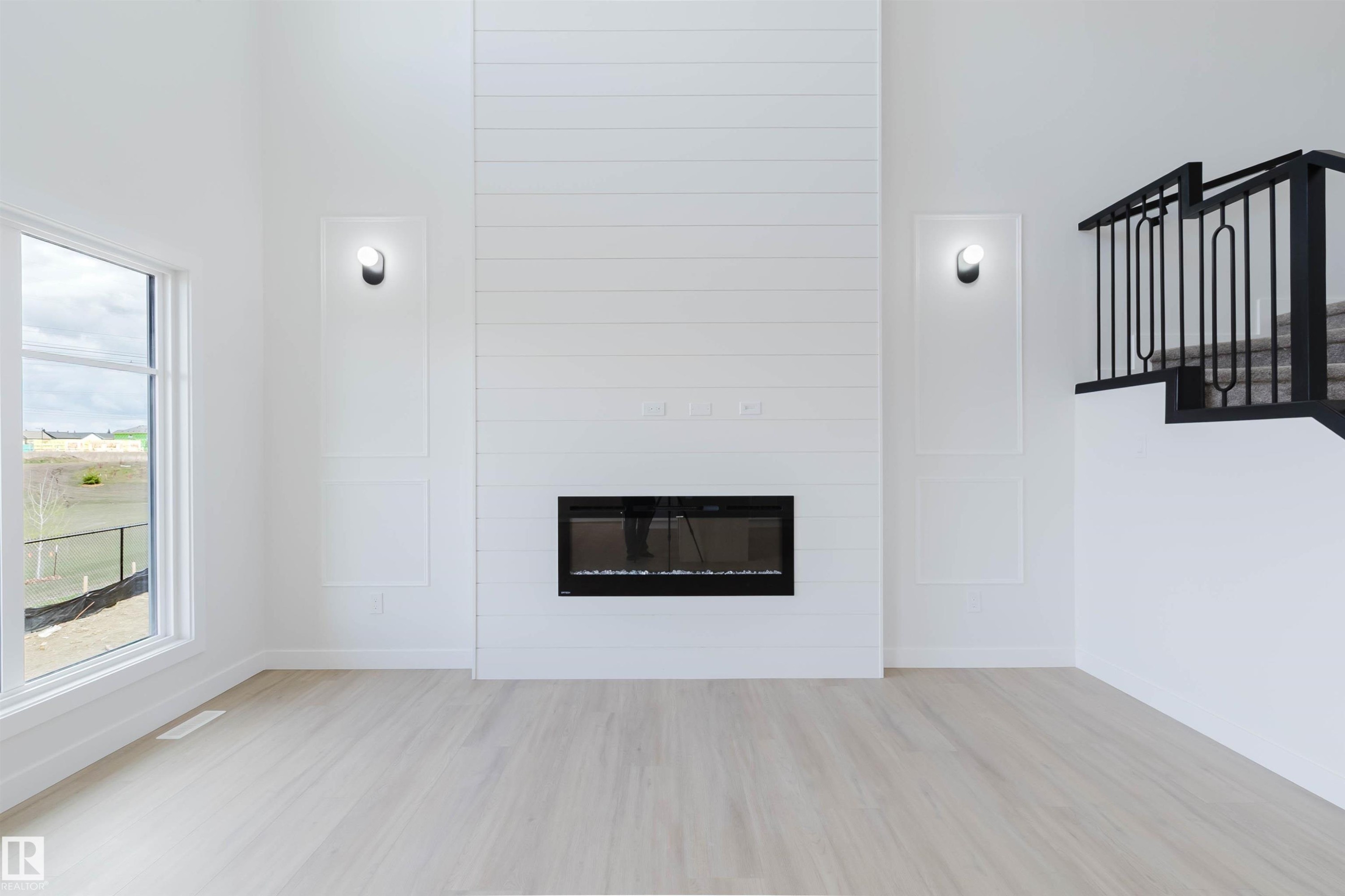 226 Edgemont Green, Edmonton, AB - Indoor Photo Showing Living Room With Fireplace