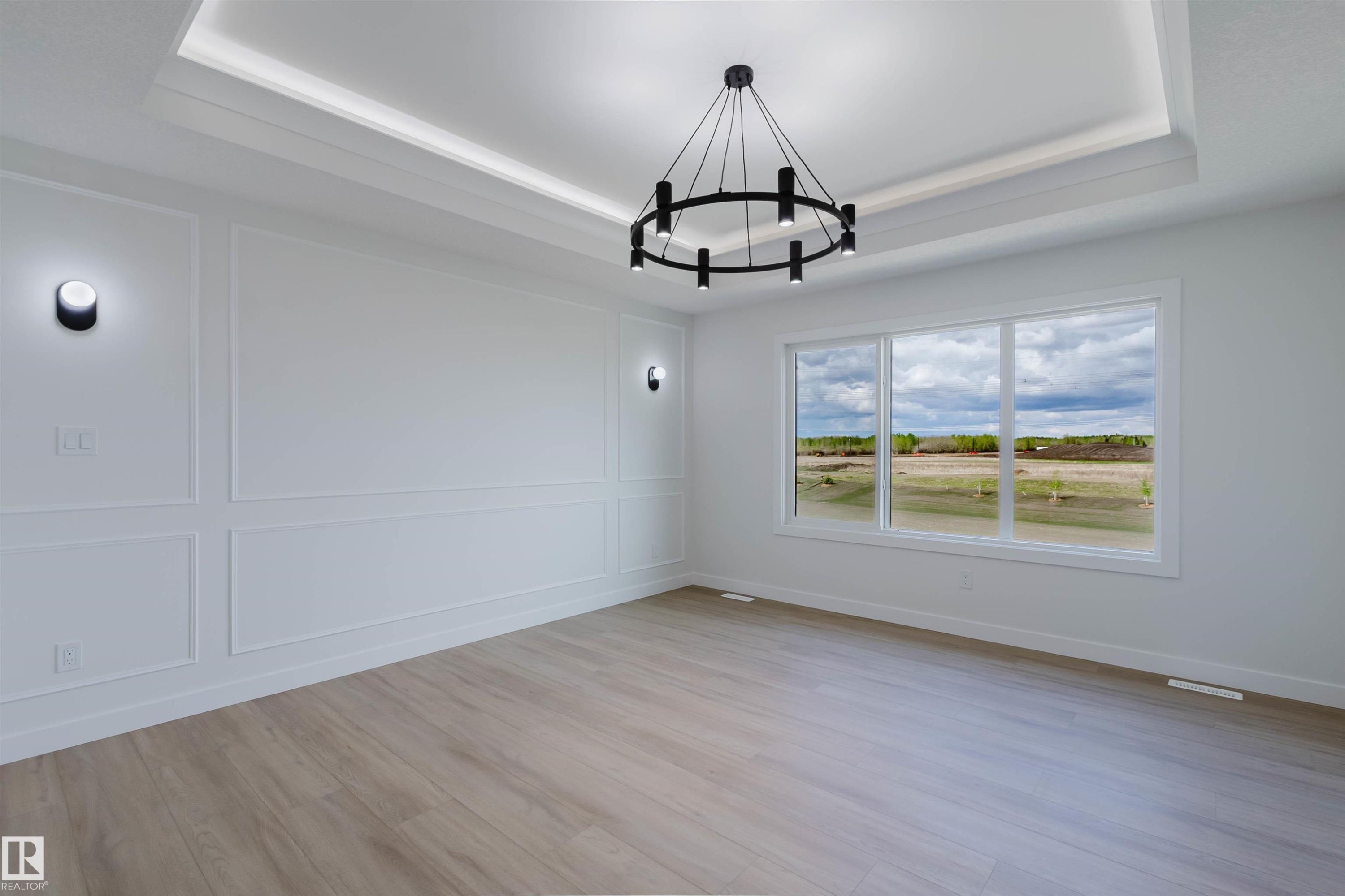 226 Edgemont Green, Edmonton, AB - Indoor Photo Showing Other Room