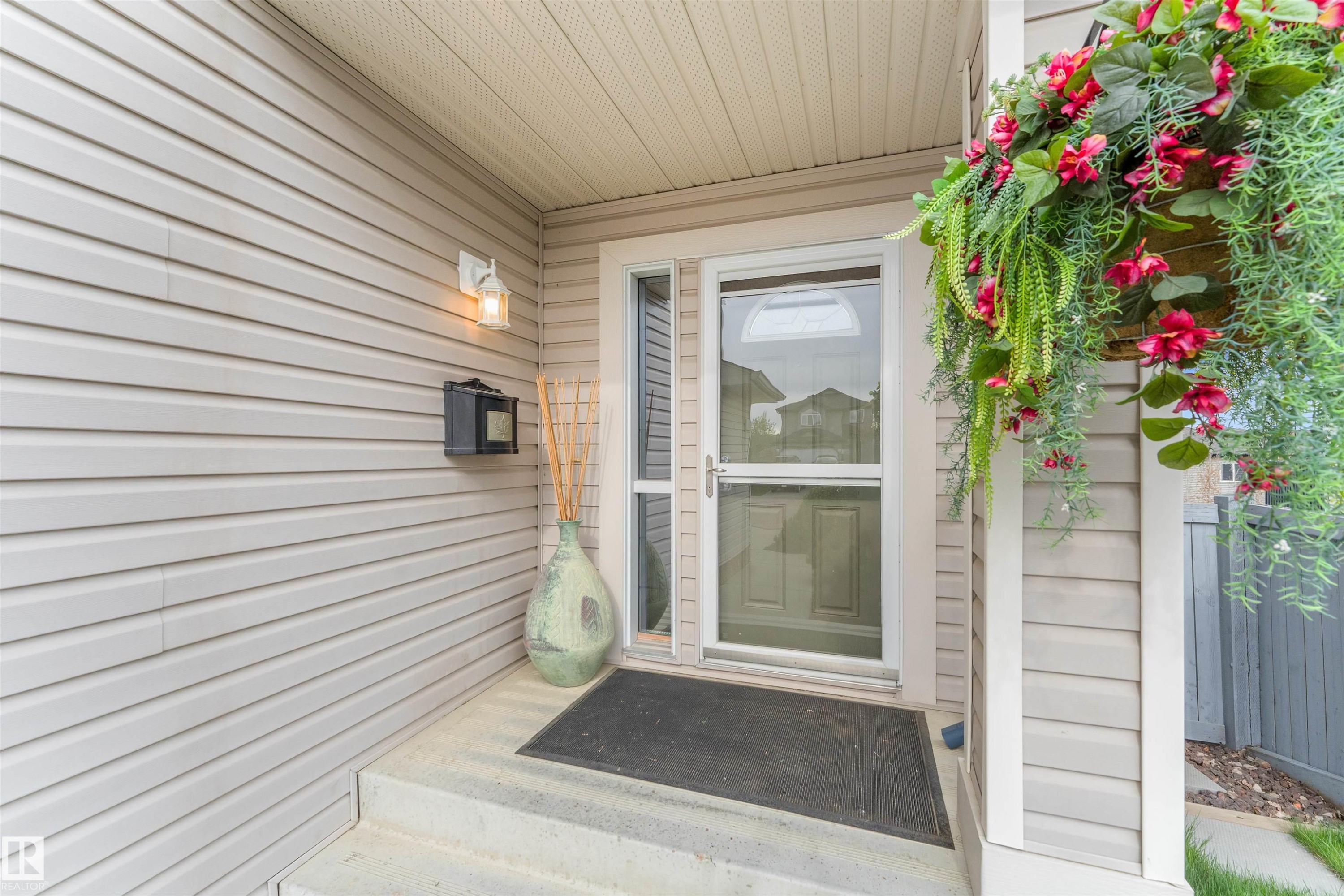 68 Greystone Crescent, Spruce Grove, AB - Outdoor With Exterior