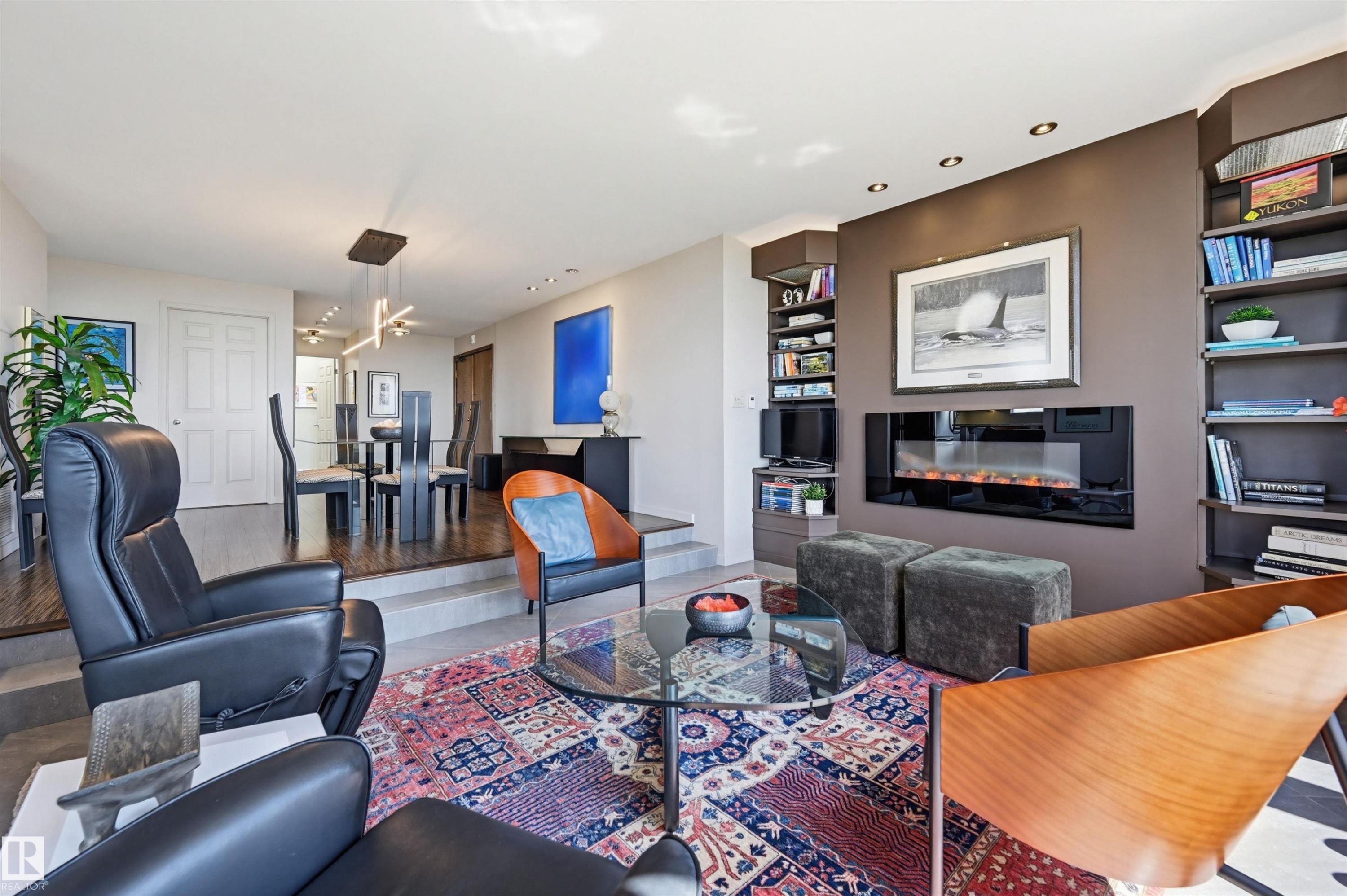 #1704 11503 100 Av Nw, Edmonton, AB - Indoor Photo Showing Living Room With Fireplace