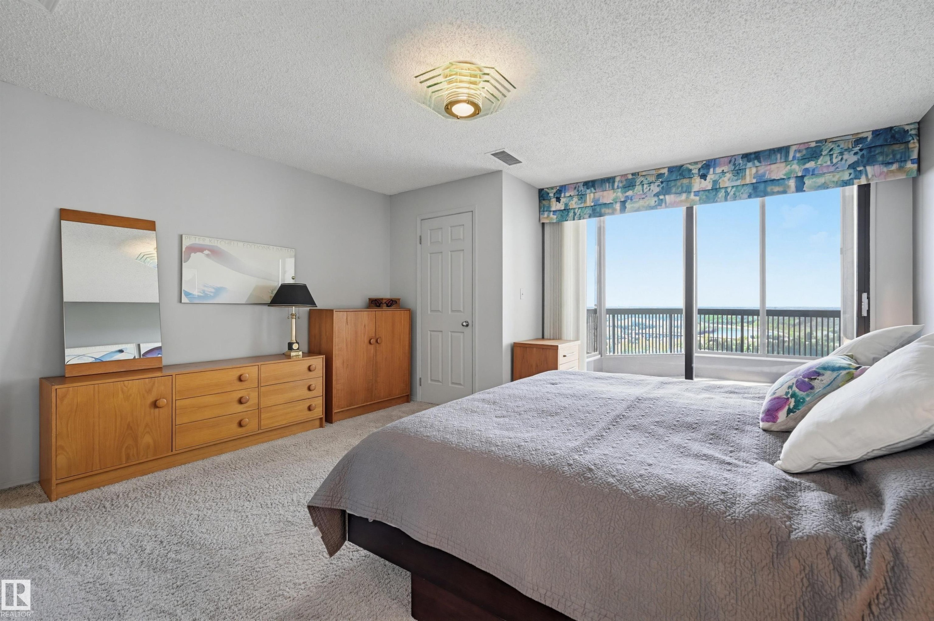 #1704 11503 100 Av Nw, Edmonton, AB - Indoor Photo Showing Bedroom