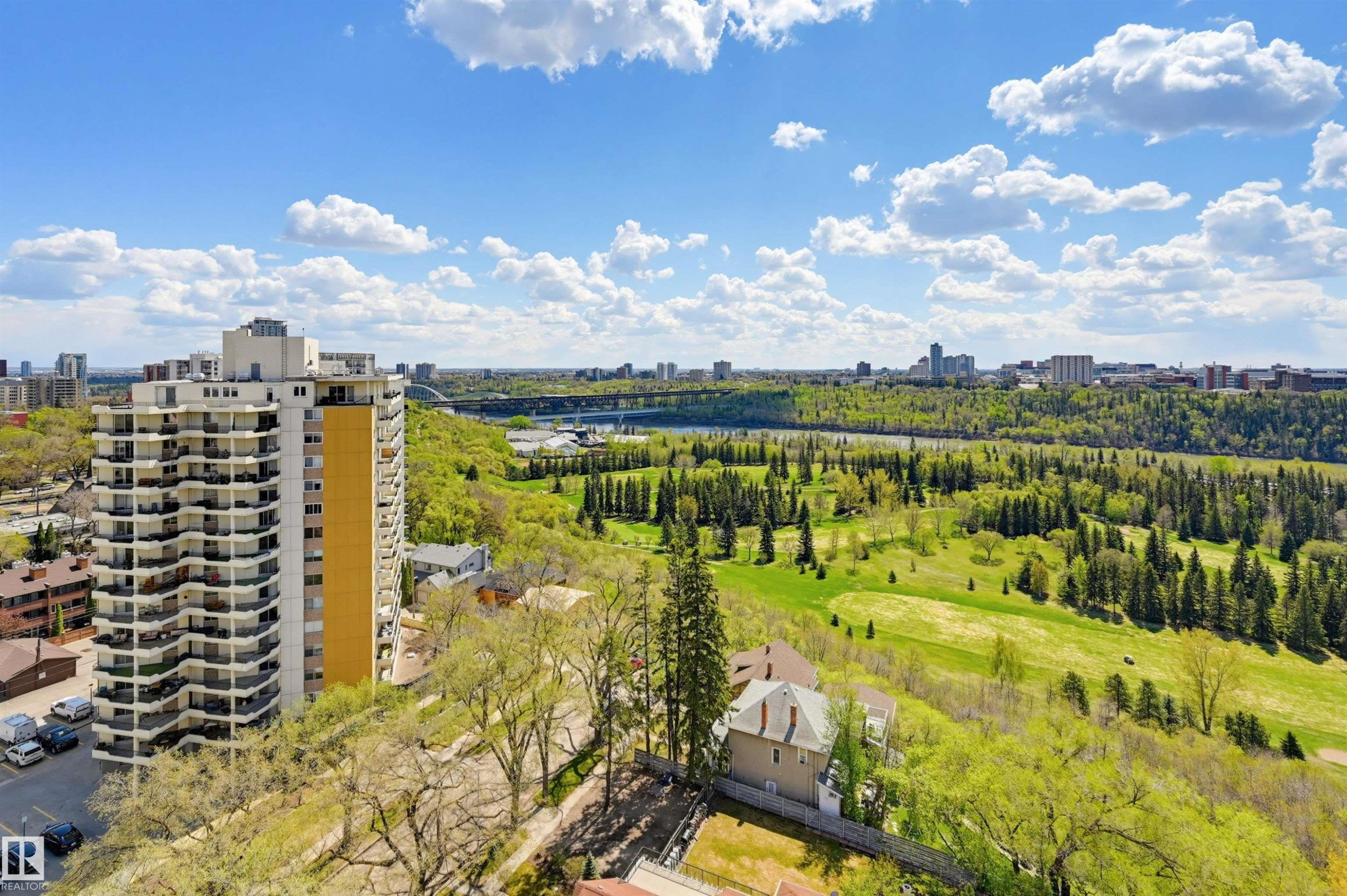 #1704 11503 100 Av Nw, Edmonton, AB - Outdoor With View