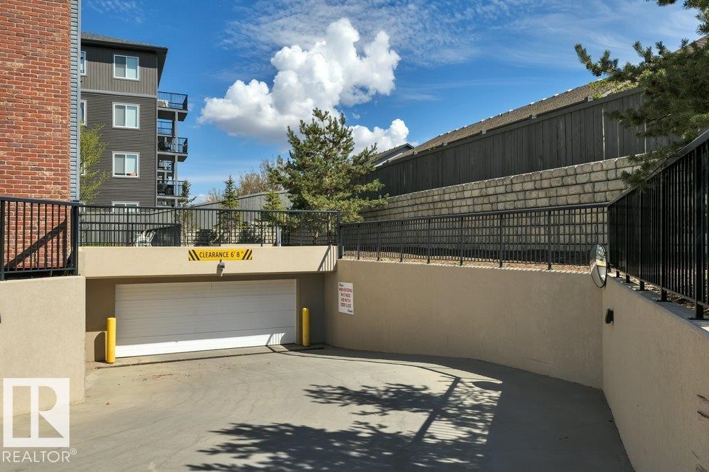 206 5510 Schonsee Drive, Edmonton, AB - Outdoor