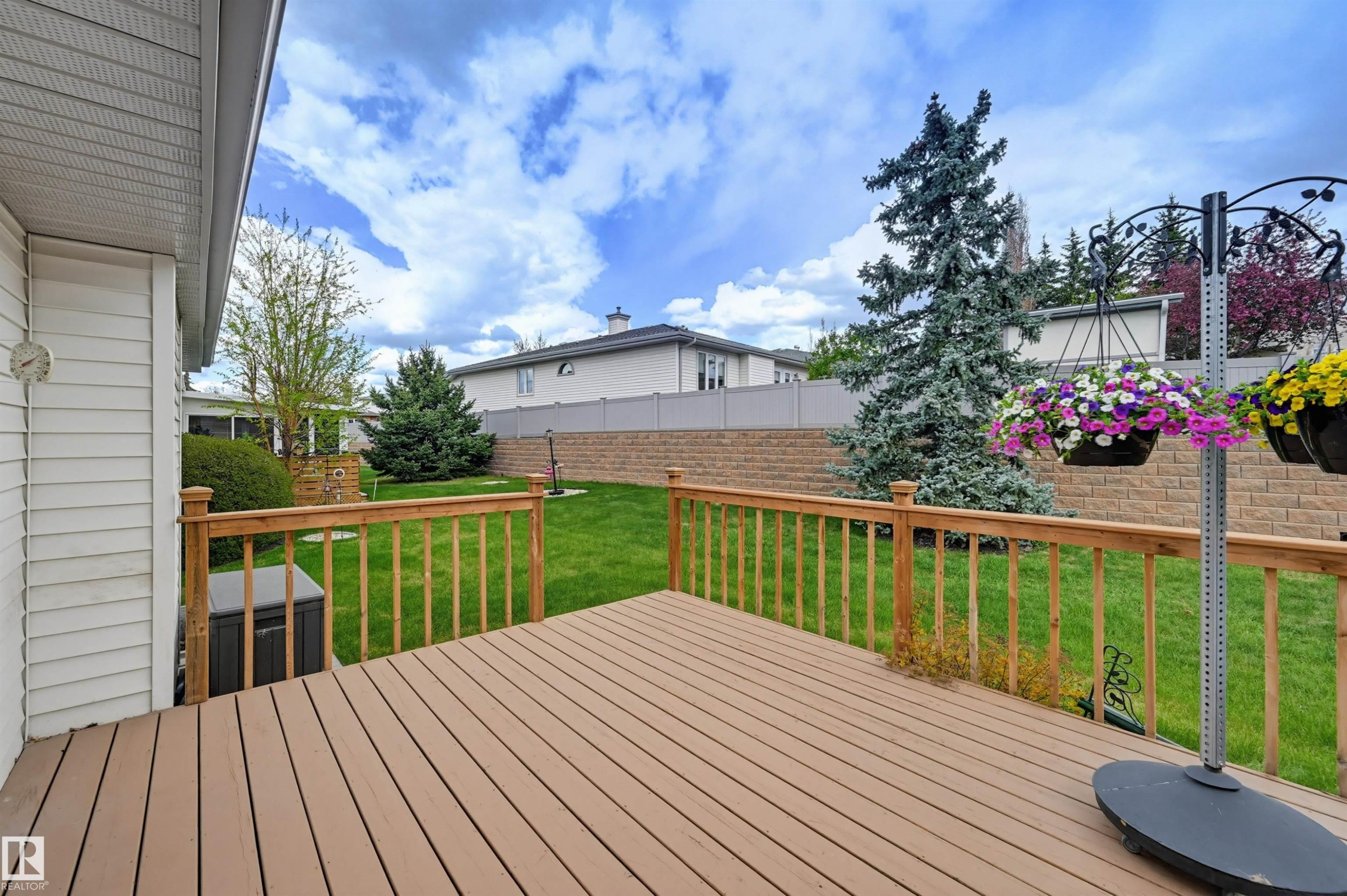 604 Revell Wynd, Edmonton, AB - Outdoor With Deck Patio Veranda With Exterior