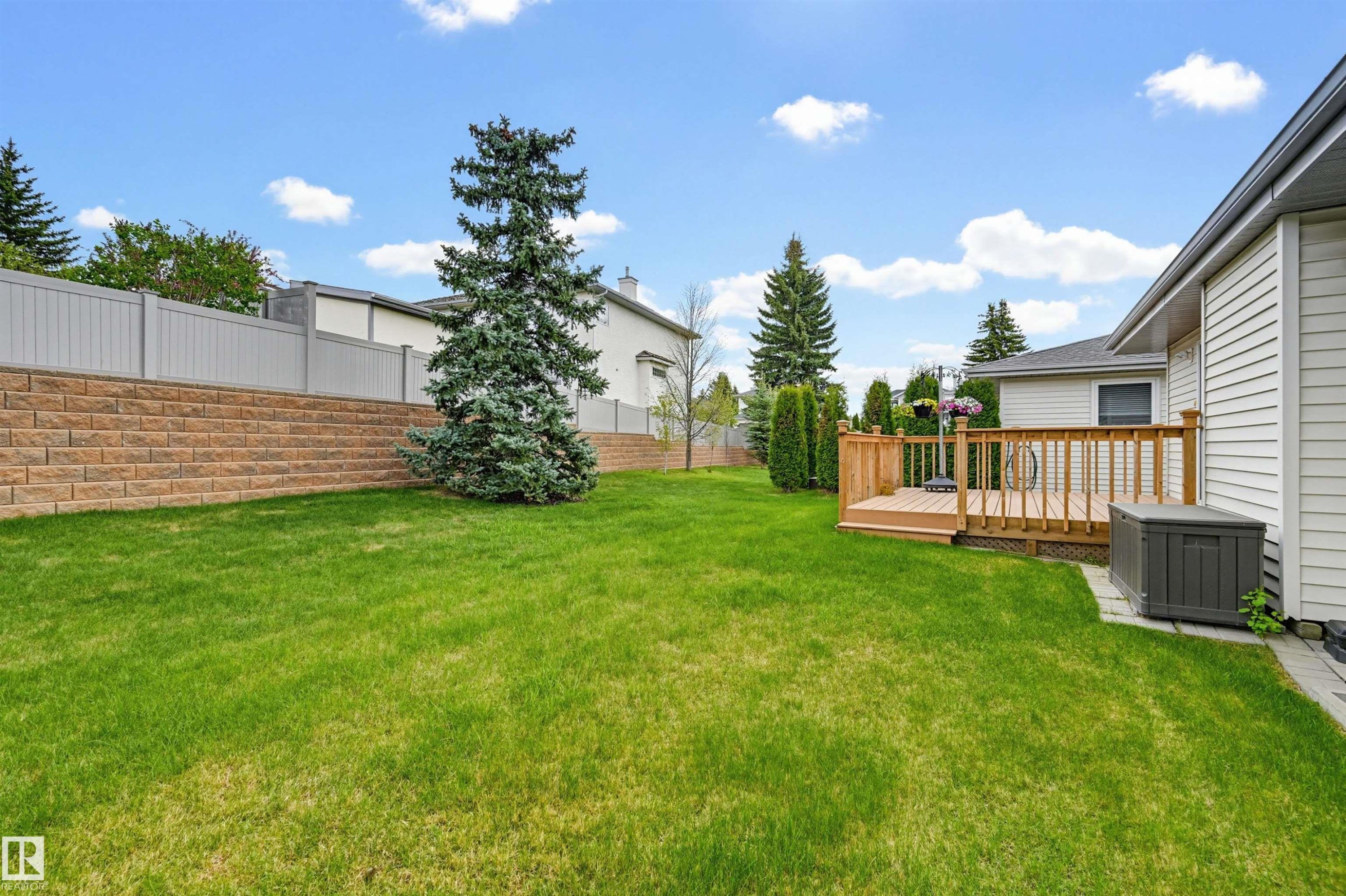 604 Revell Wynd, Edmonton, AB - Outdoor