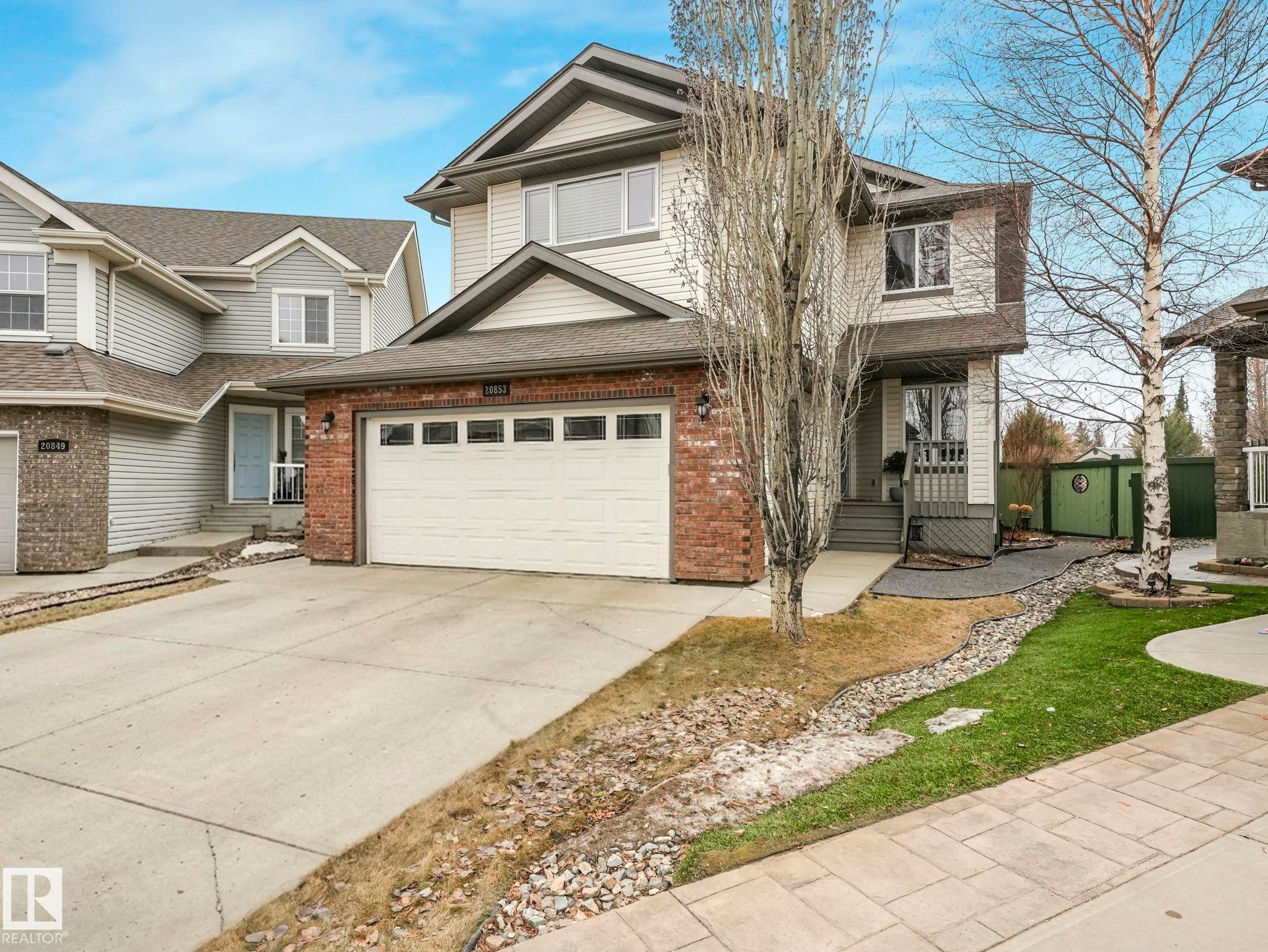 20853 92A Avenue Nw, Edmonton, AB - Outdoor With Facade