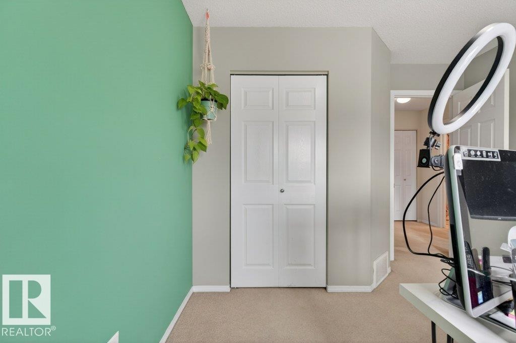 13956 137 Street, Edmonton, AB - Indoor