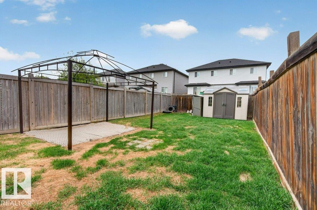 13956 137 Street, Edmonton, AB - Outdoor