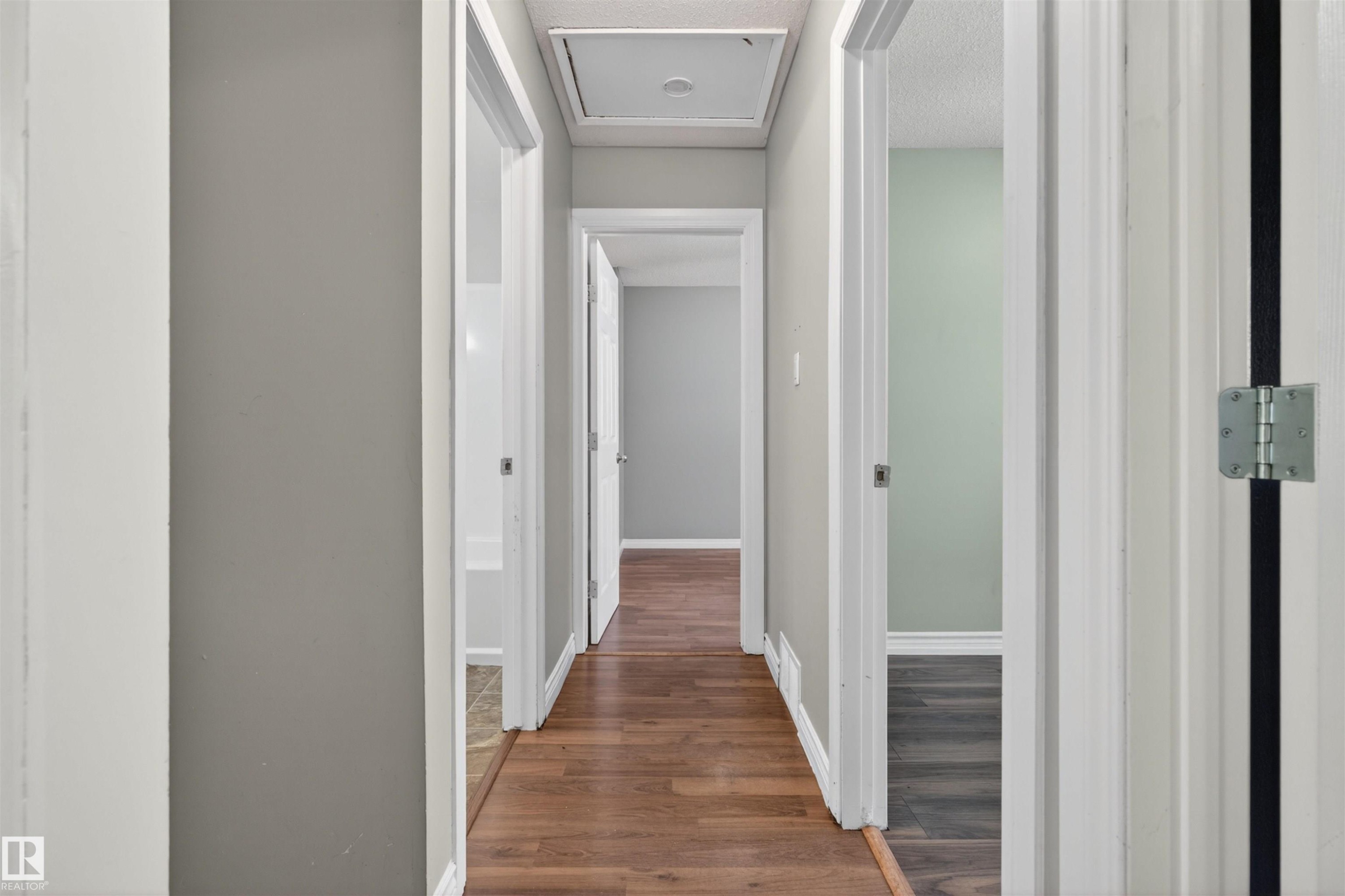8 14105 82 Street, Edmonton, AB - Indoor Photo Showing Other Room