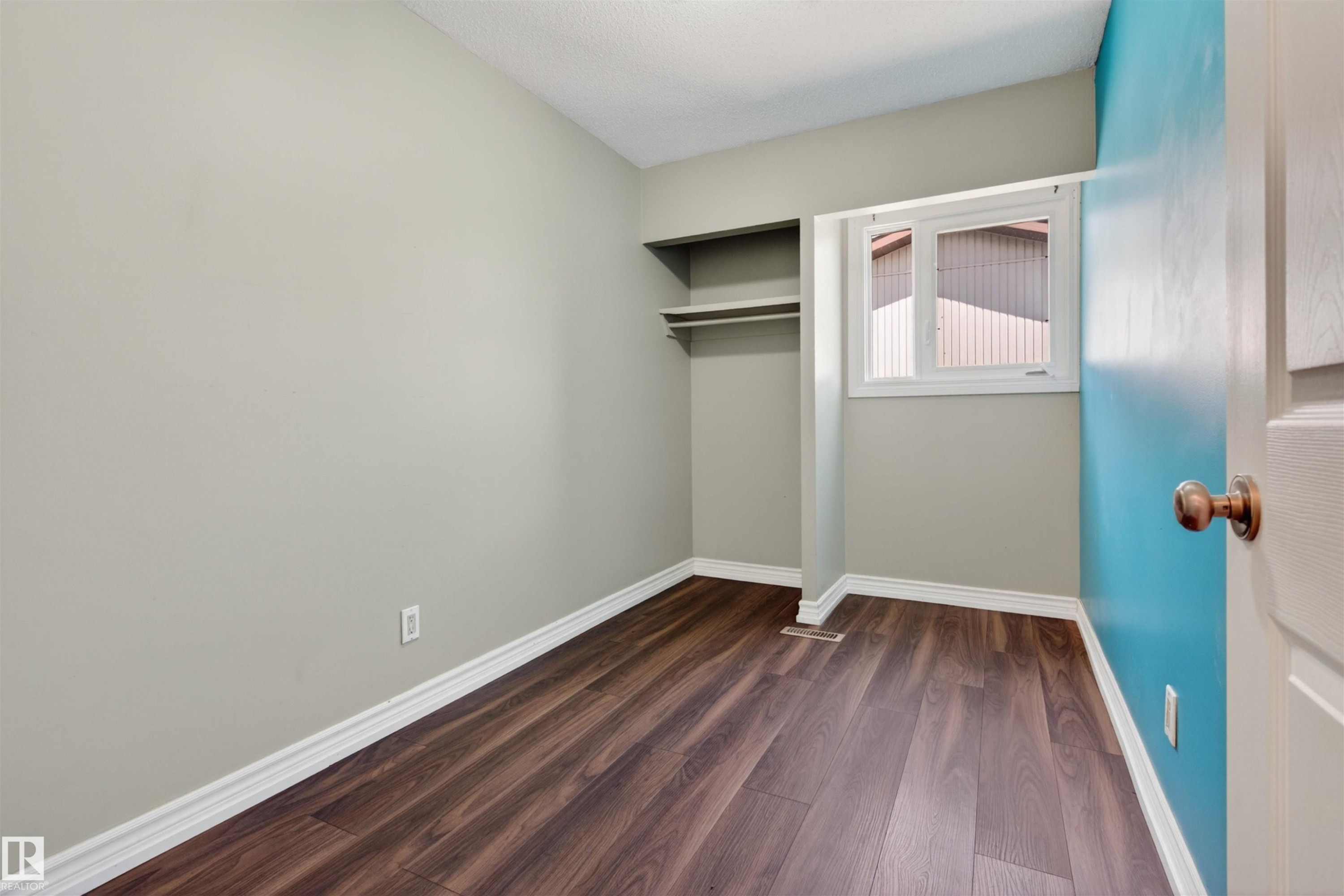 8 14105 82 Street, Edmonton, AB - Indoor Photo Showing Other Room