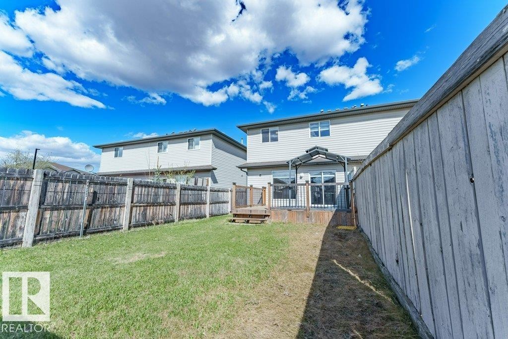 2920 30 Street, Edmonton, AB - Outdoor