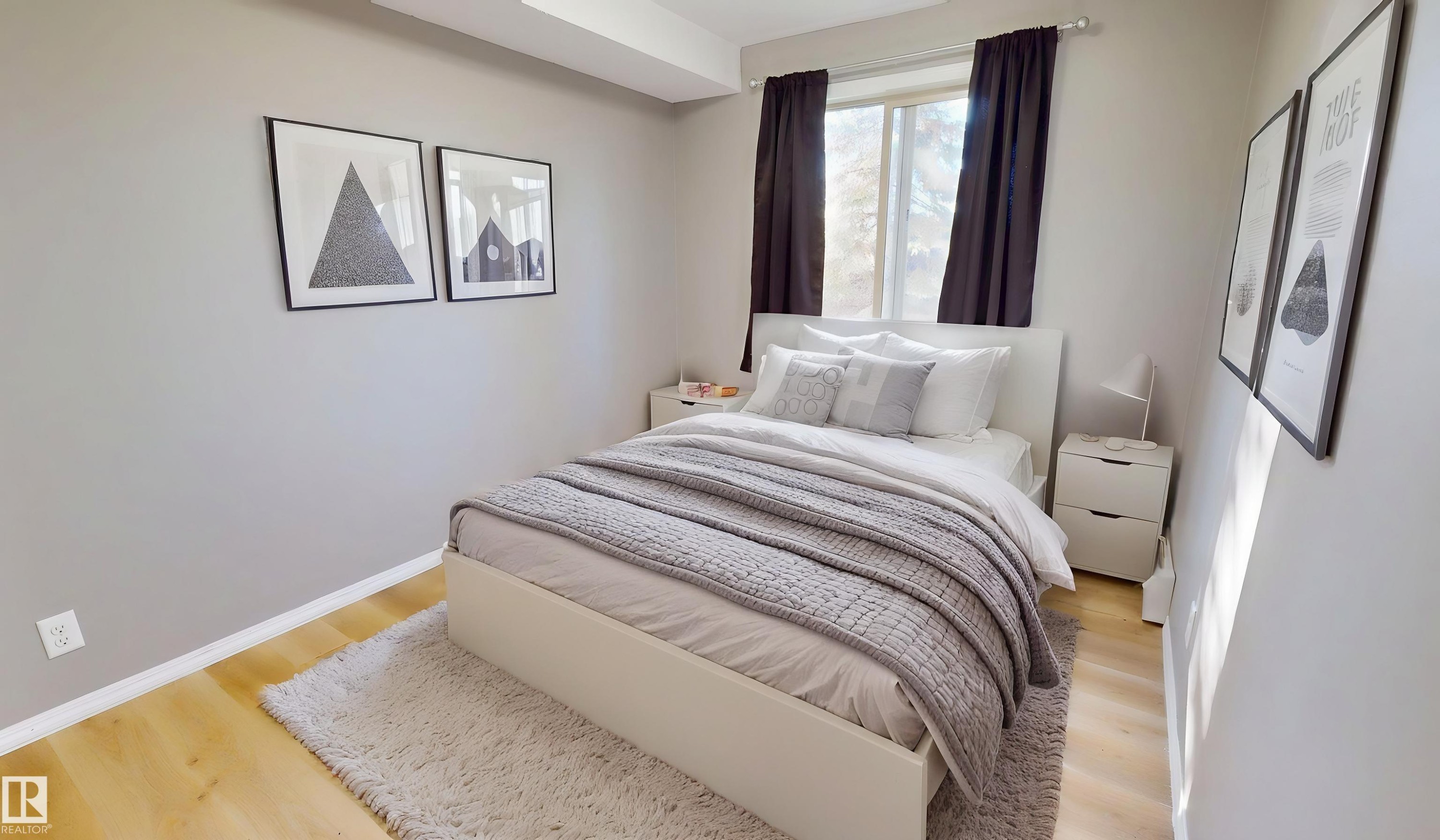 116 11808 22 Avenue Sw, Edmonton, AB - Indoor Photo Showing Bedroom