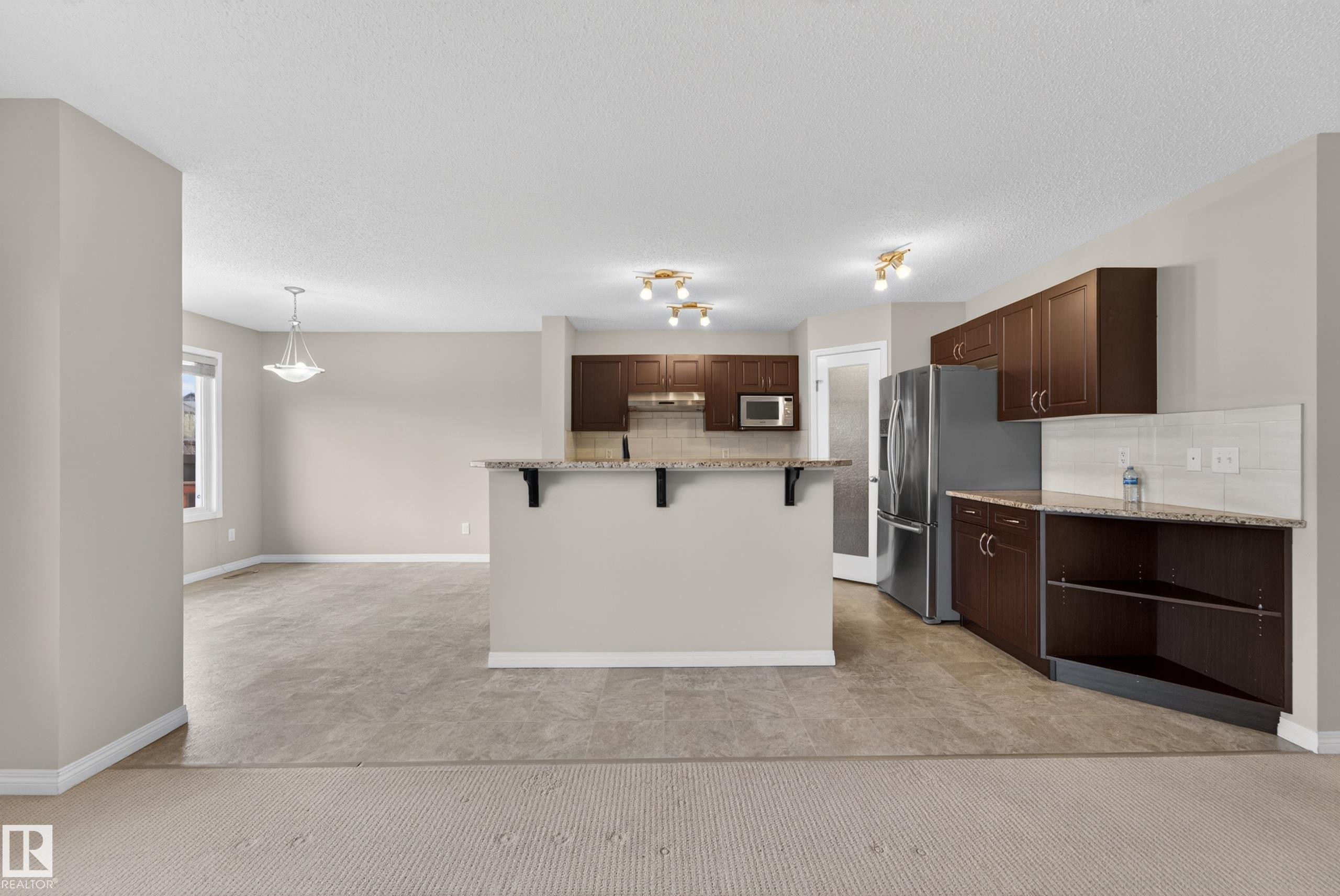 1731 55 Street, Edmonton, AB - Indoor Photo Showing Kitchen
