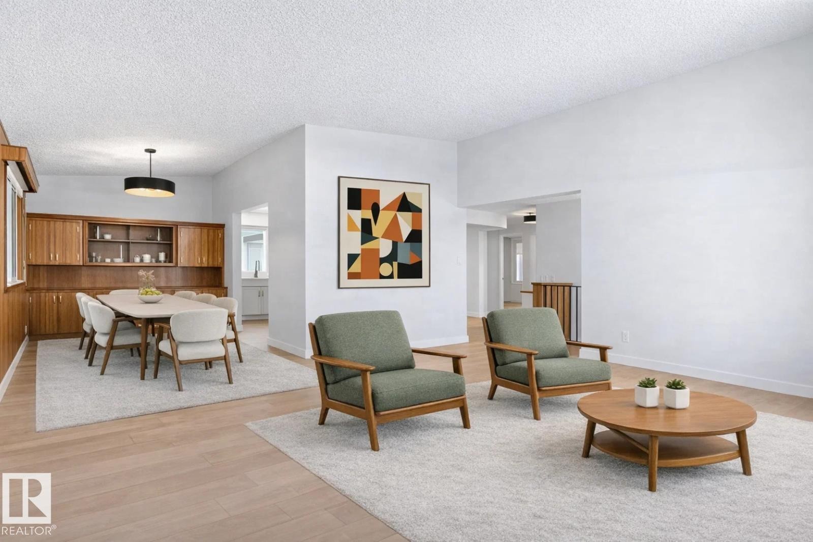 10629 79 Street, Edmonton, AB - Indoor Photo Showing Living Room