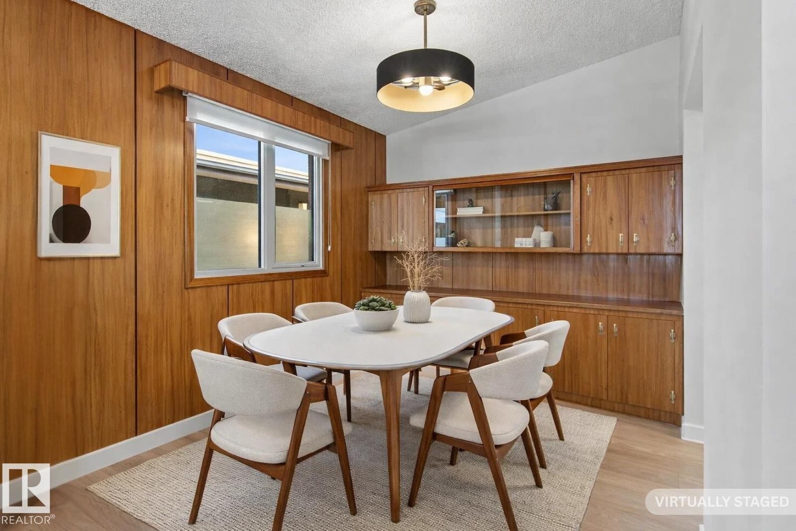 10629 79 Street, Edmonton, AB - Indoor Photo Showing Dining Room