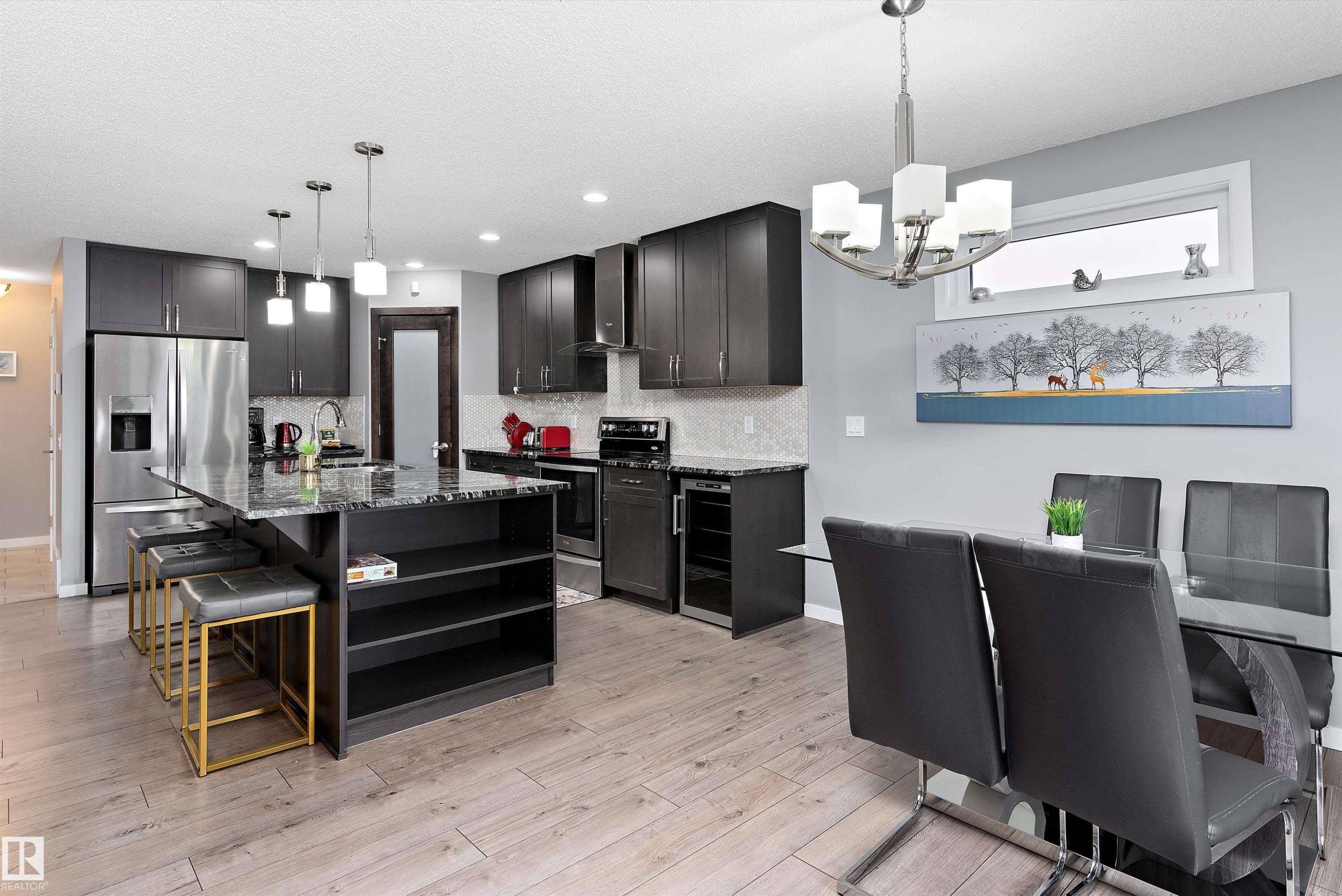 4294 126A Avenue, Edmonton, AB - Indoor