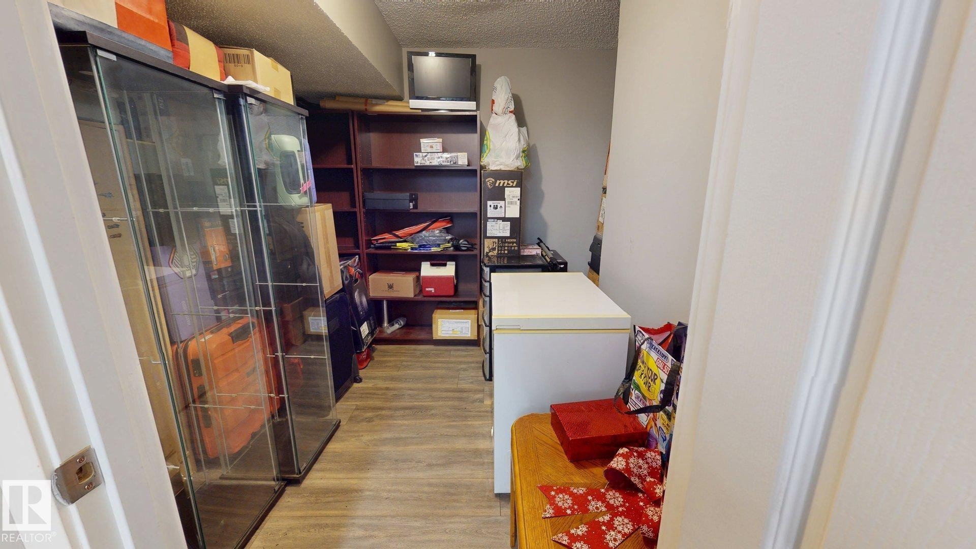 5159 Crabapple Link Sw, Edmonton, AB - Indoor Photo Showing Other Room