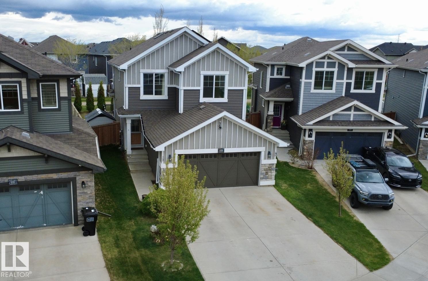 5159 Crabapple Link Sw, Edmonton, AB - Outdoor With Facade