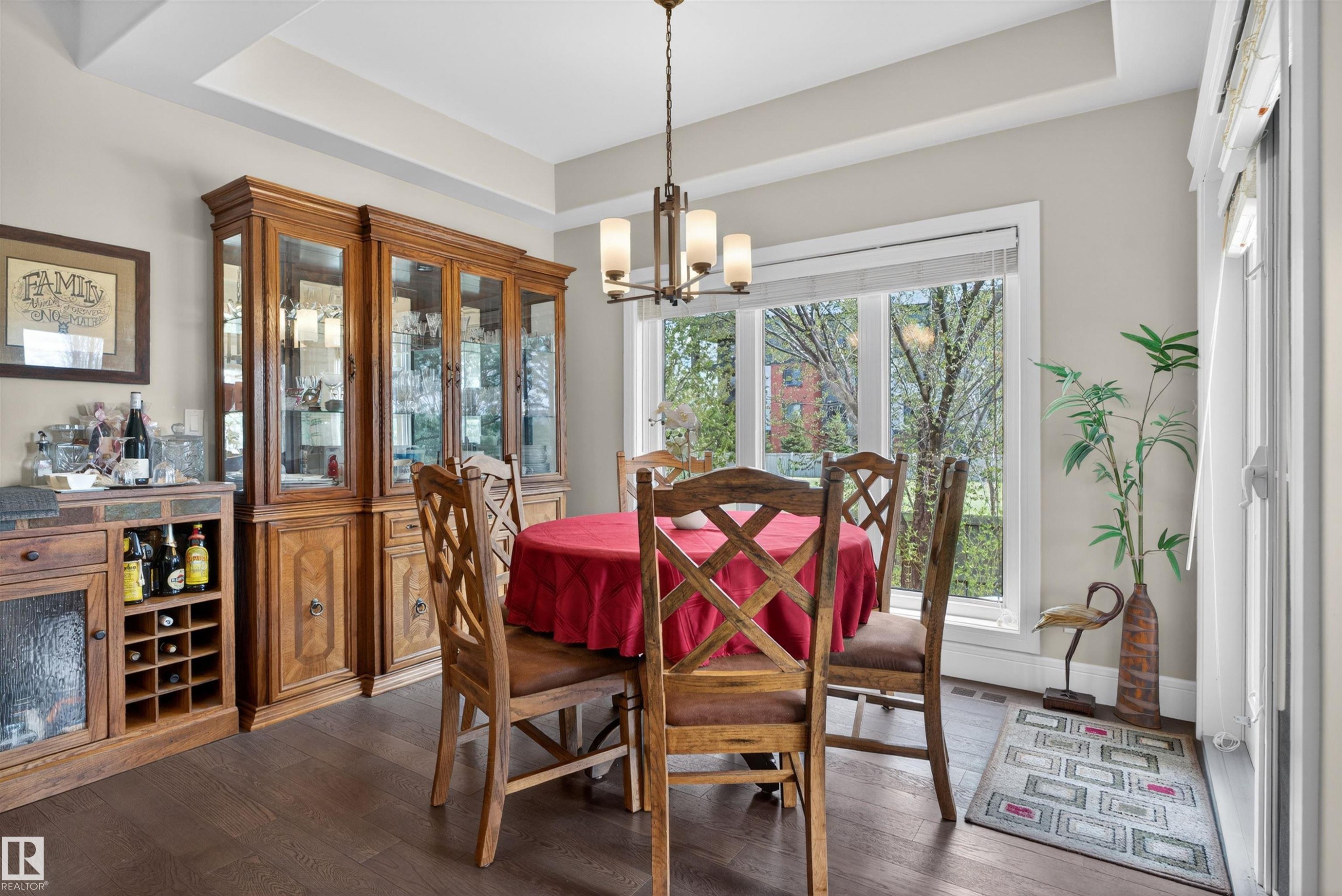 1 1030 Connelly Way, Edmonton, AB - Indoor Photo Showing Dining Room