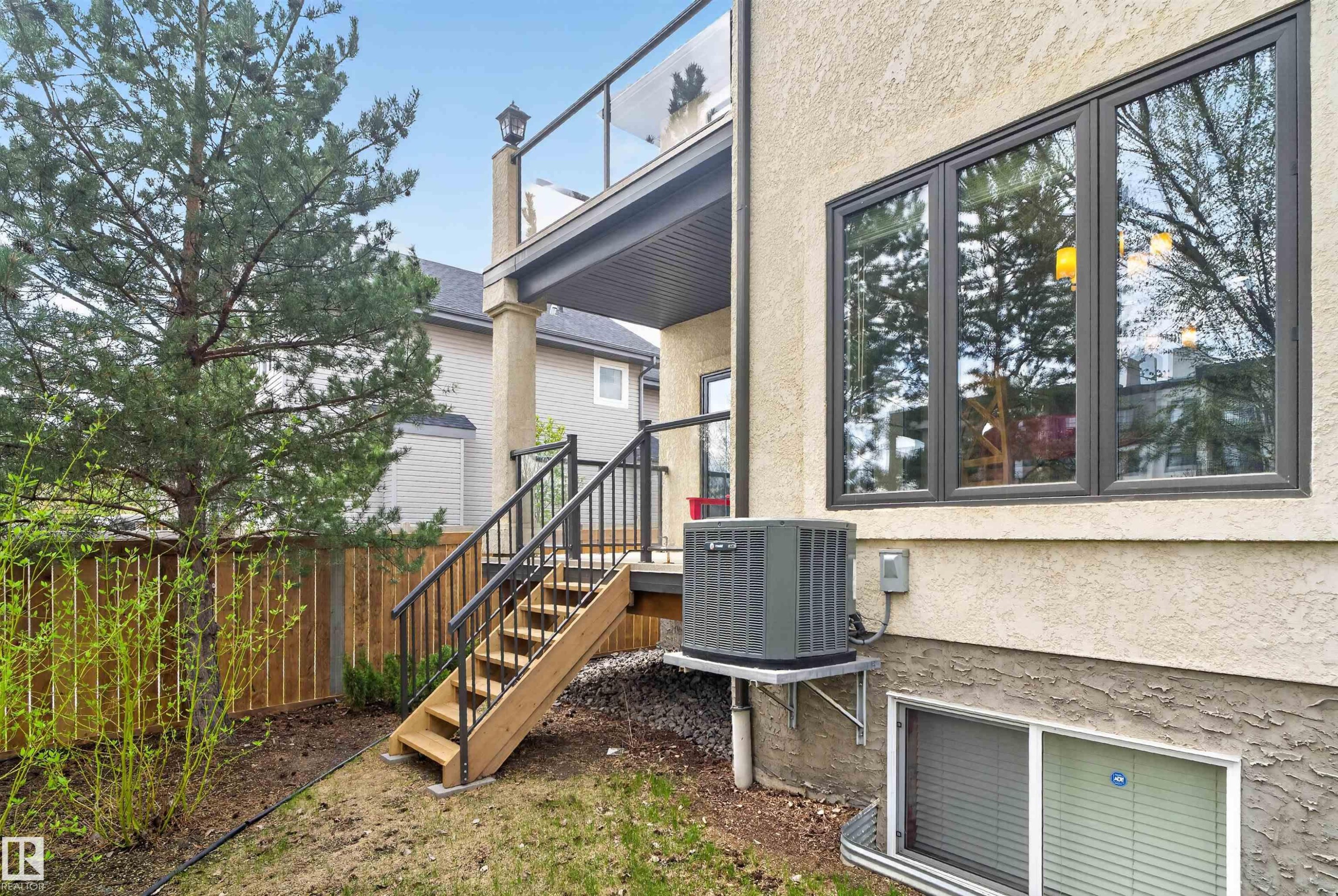 1 1030 Connelly Way, Edmonton, AB - Outdoor With Exterior
