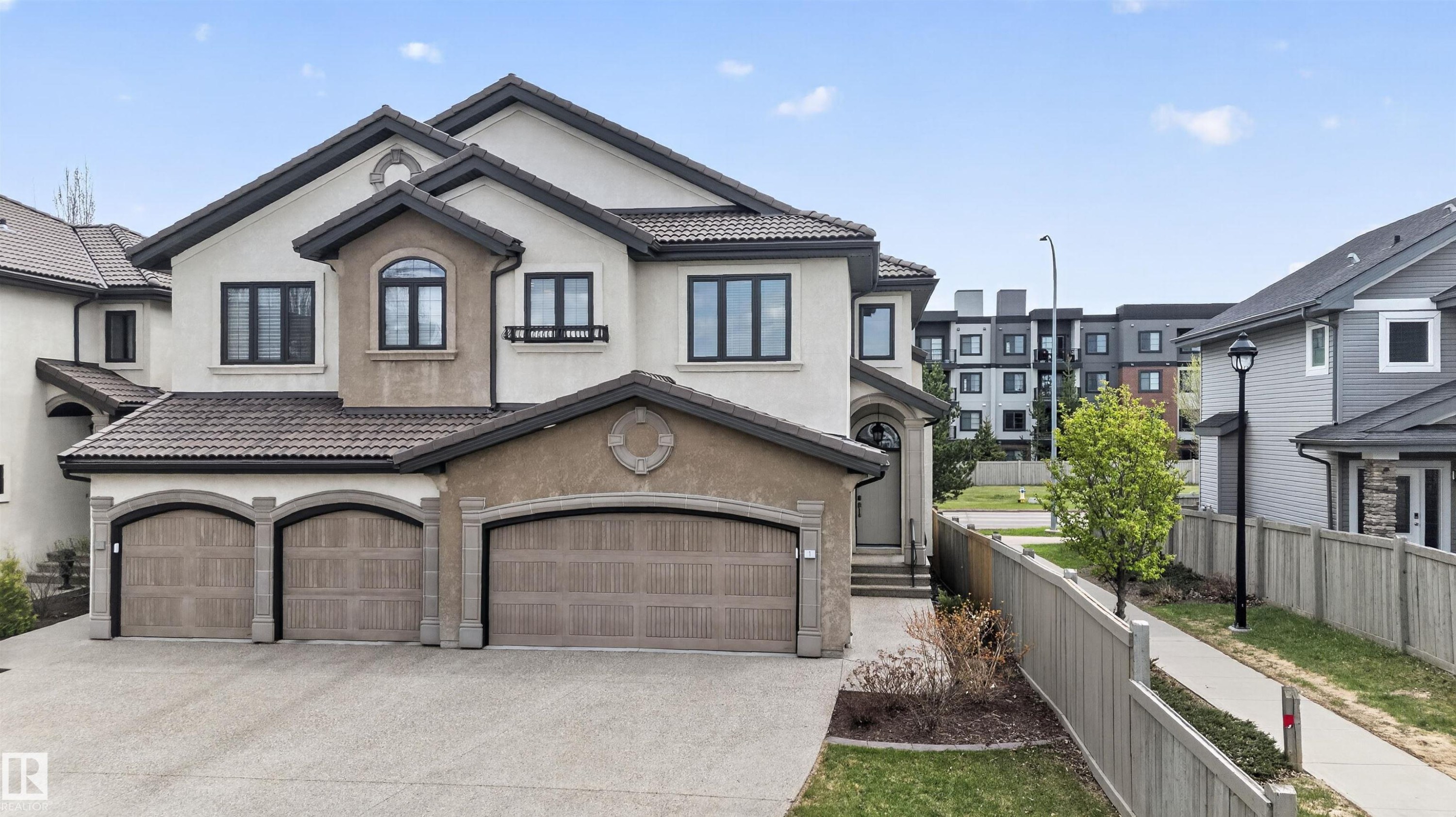 1 1030 Connelly Way, Edmonton, AB - Outdoor With Facade