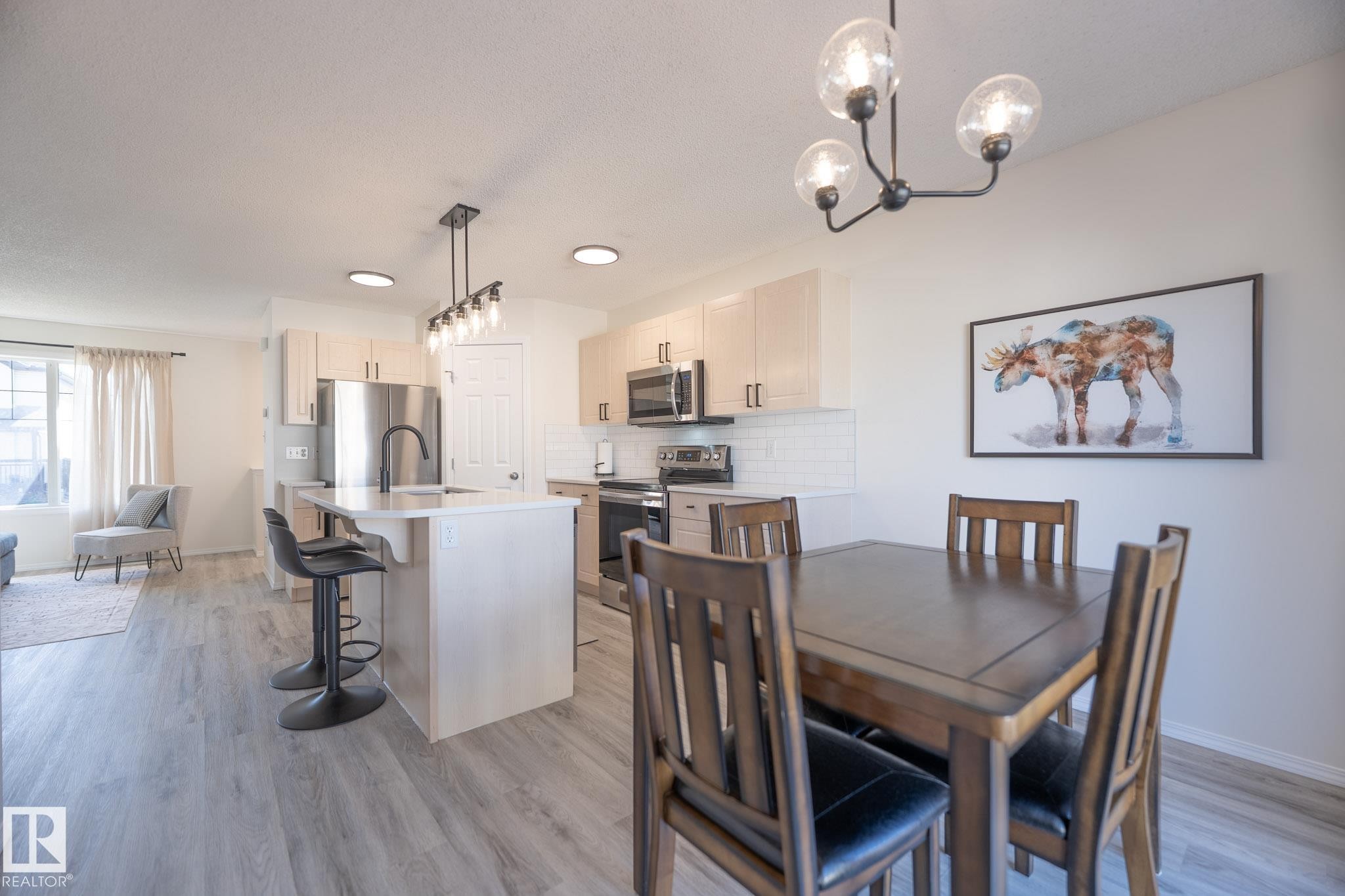 2928 25 Street, Edmonton, AB - Indoor Photo Showing Dining Room