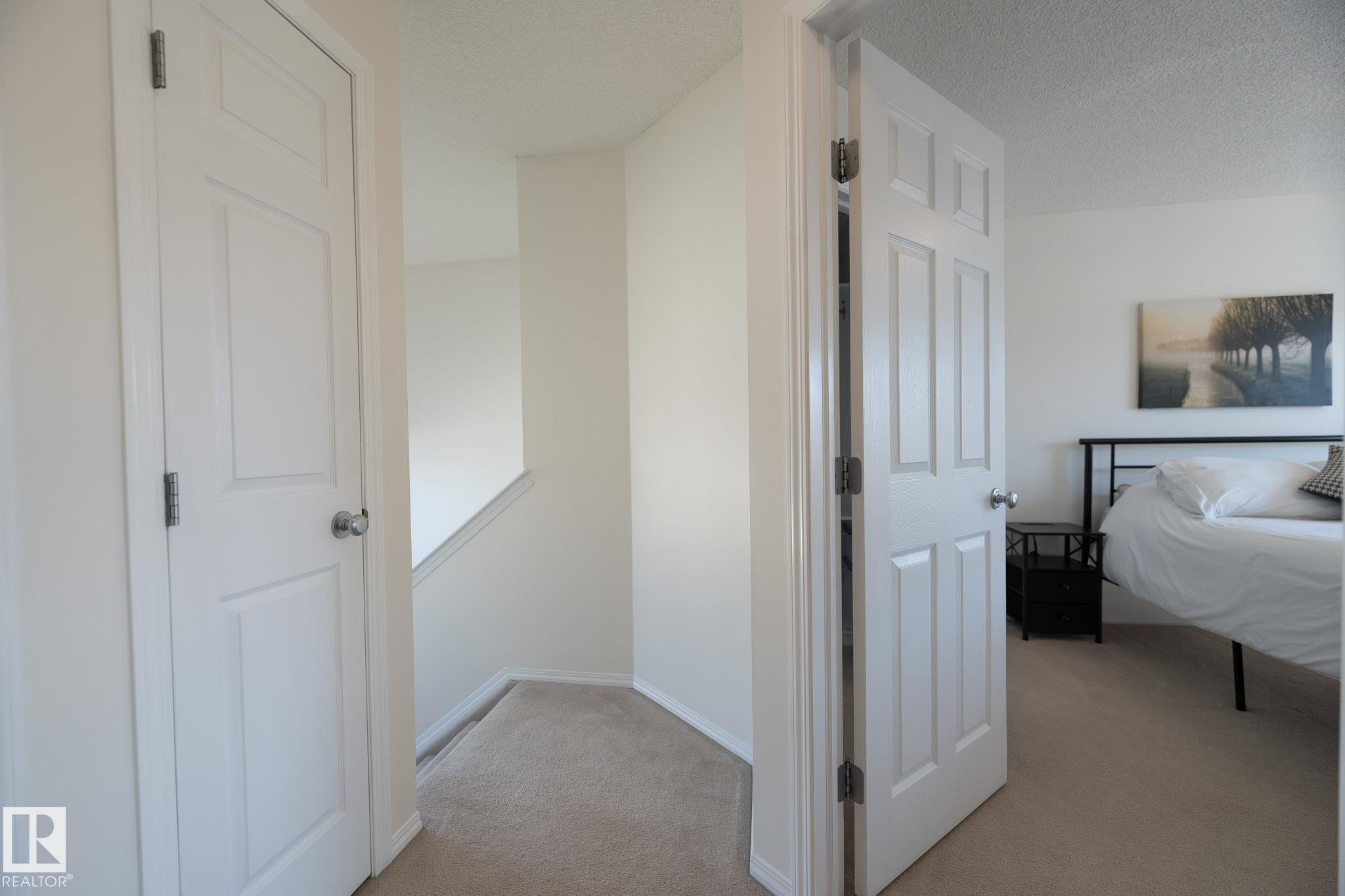 2928 25 Street, Edmonton, AB - Indoor Photo Showing Bedroom