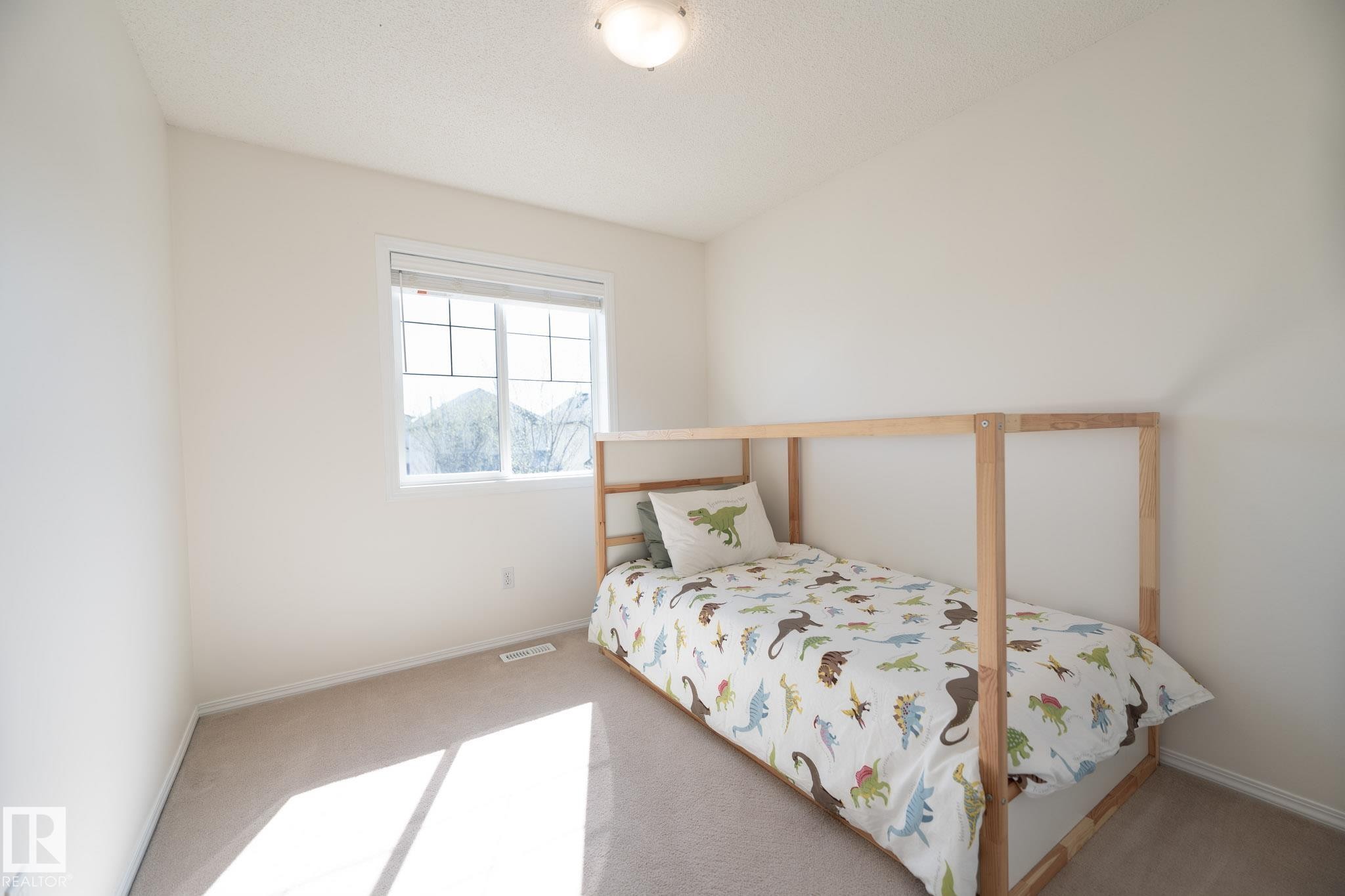 2928 25 Street, Edmonton, AB - Indoor Photo Showing Bedroom