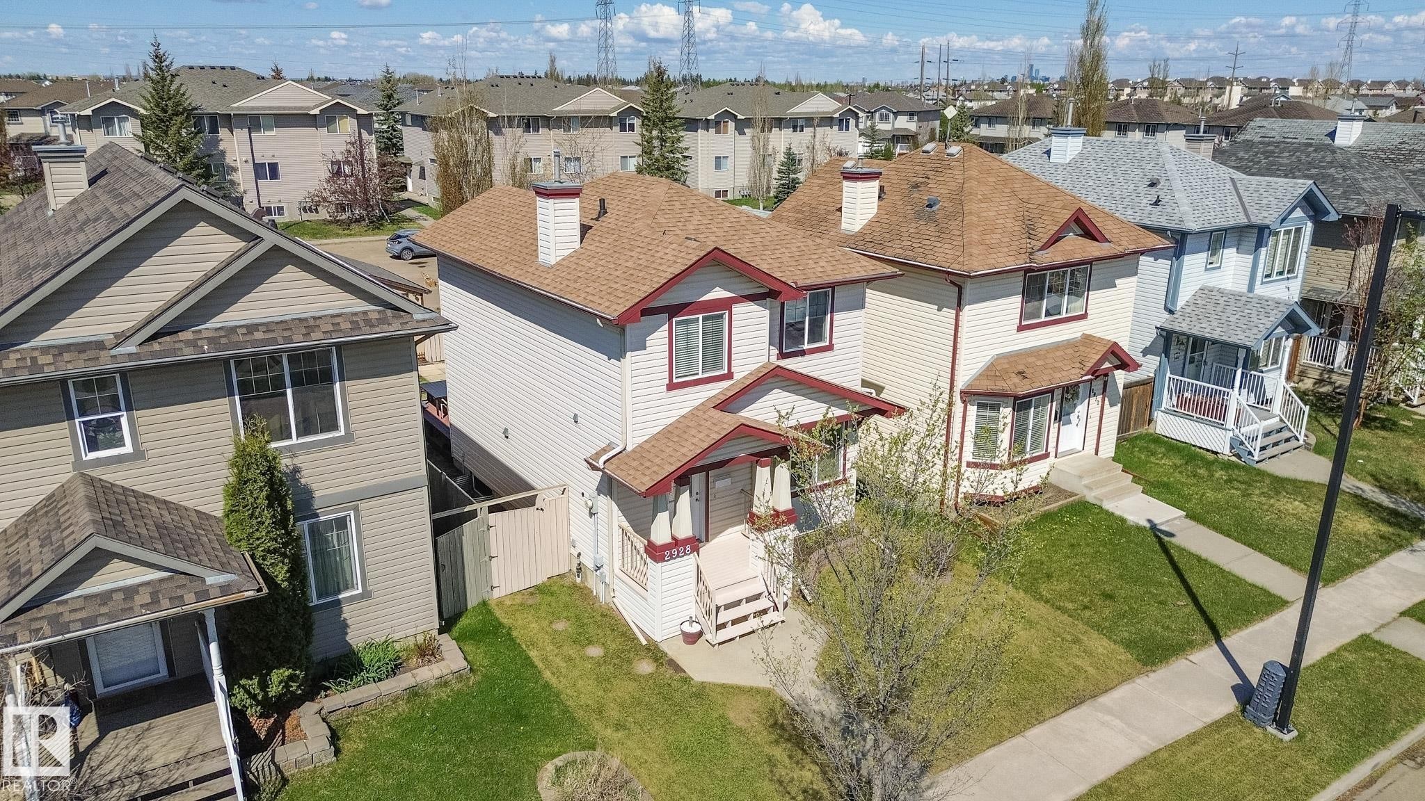 2928 25 Street, Edmonton, AB - Outdoor