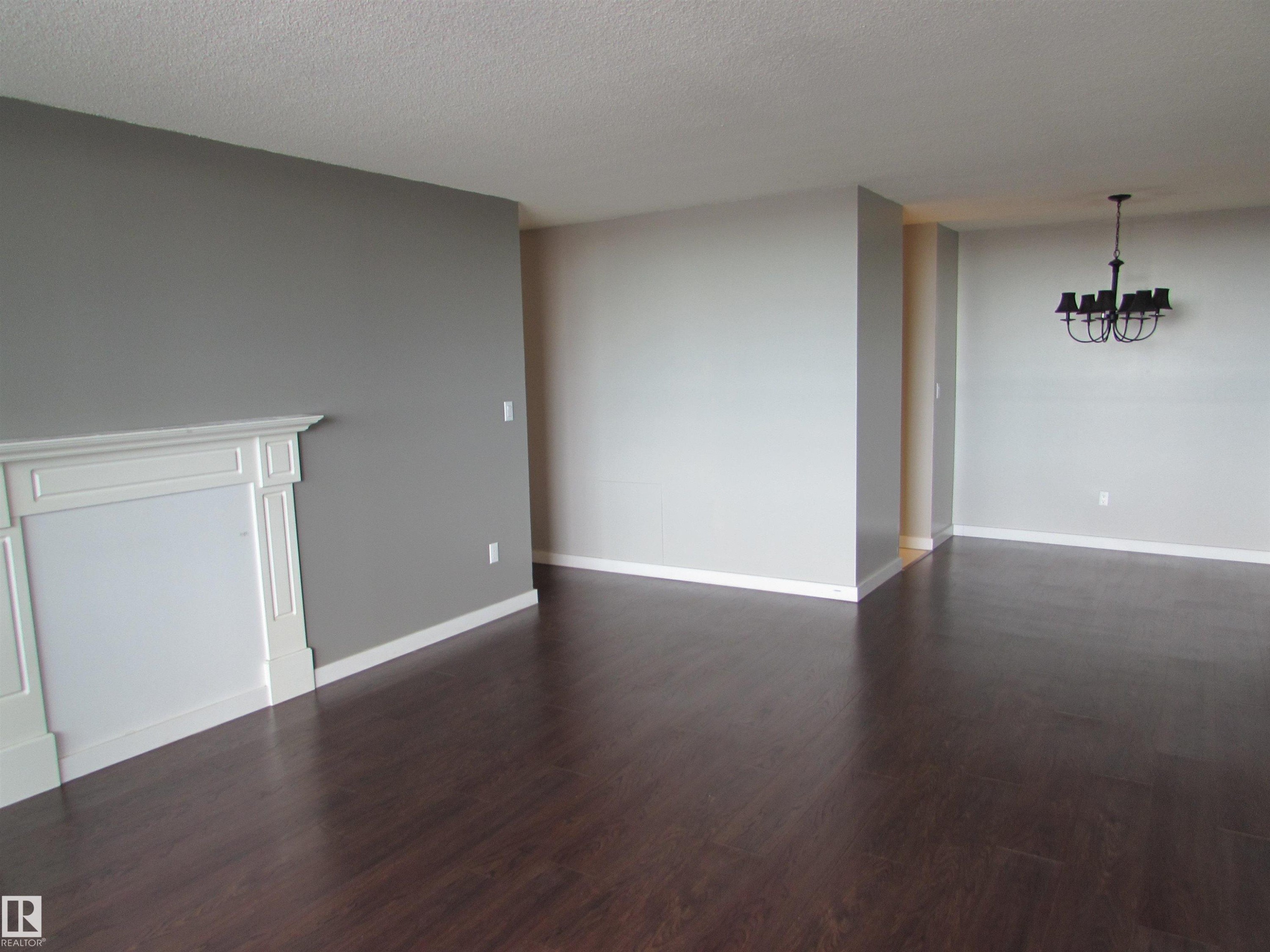 708 13910 Stony Plain Road, Edmonton, AB - Indoor Photo Showing Other Room