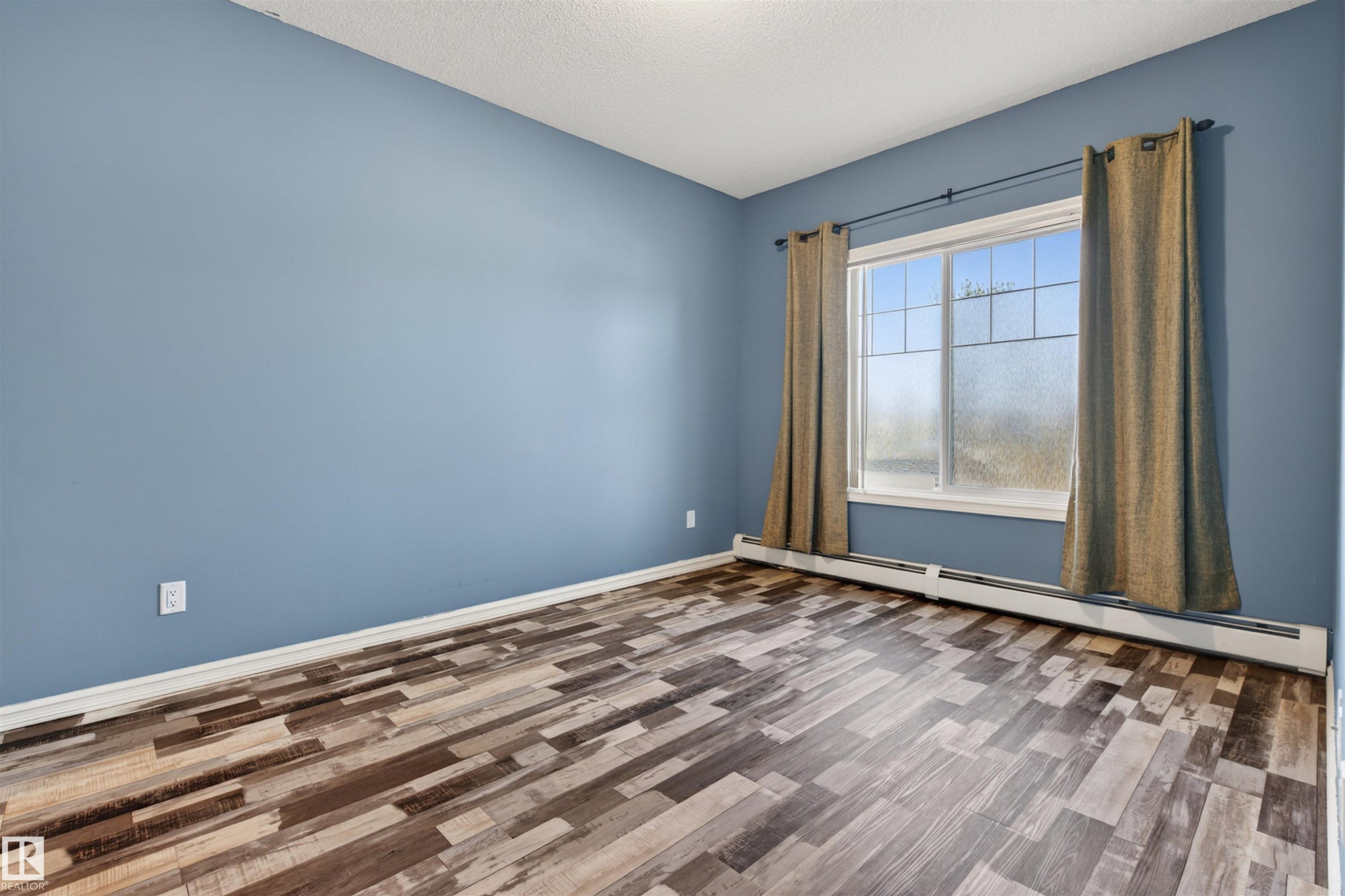 125 263 Macewan Road, Edmonton, AB - Indoor Photo Showing Other Room