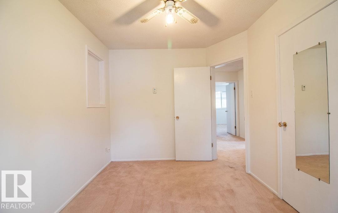 10328 42 Street, Edmonton, AB - Indoor Photo Showing Other Room