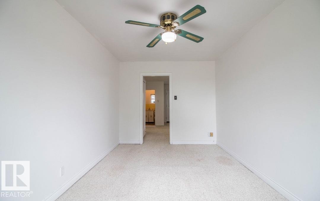 10328 42 Street, Edmonton, AB - Indoor Photo Showing Other Room