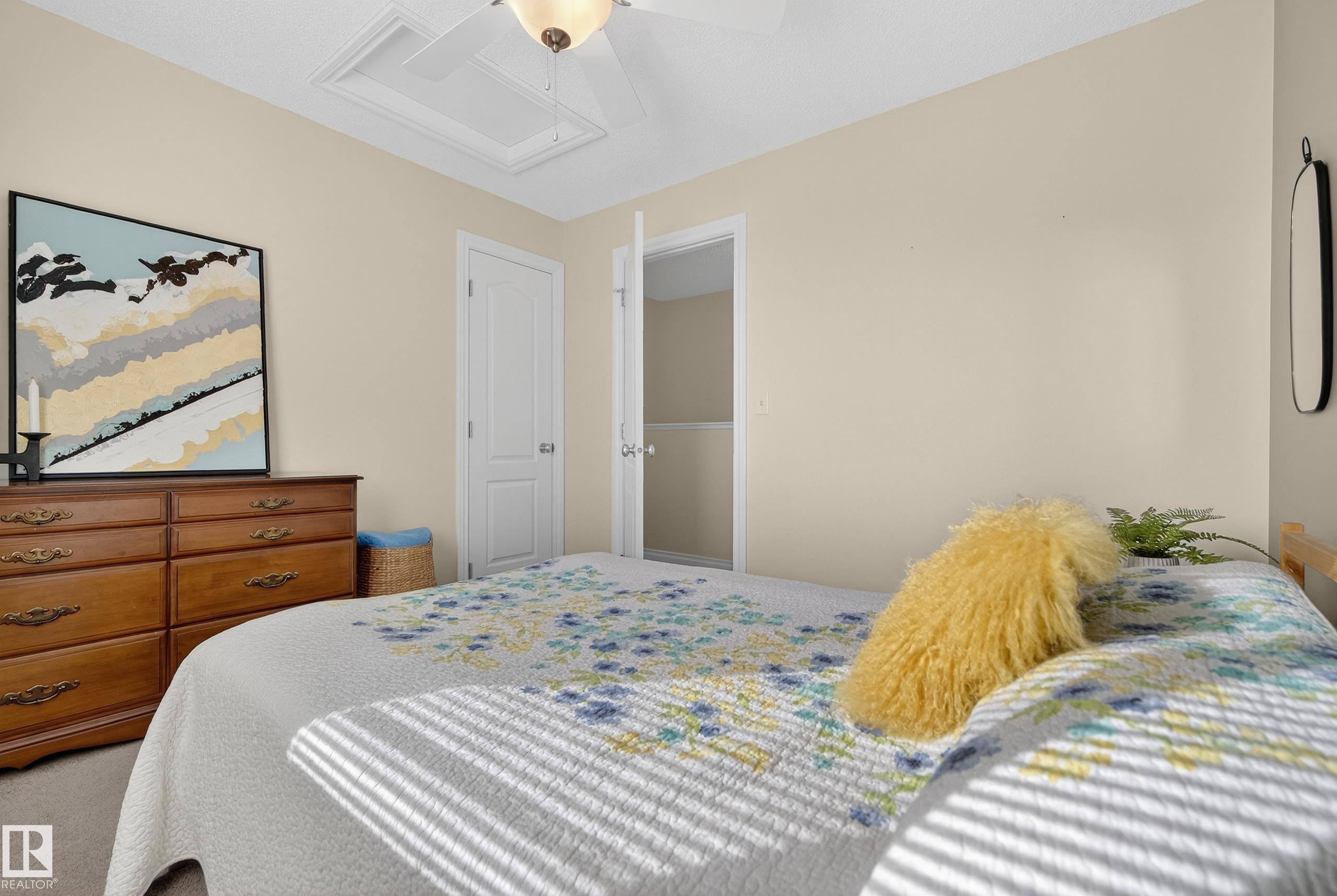 #88 12050 17 Av Sw, Edmonton, AB - Indoor Photo Showing Bedroom