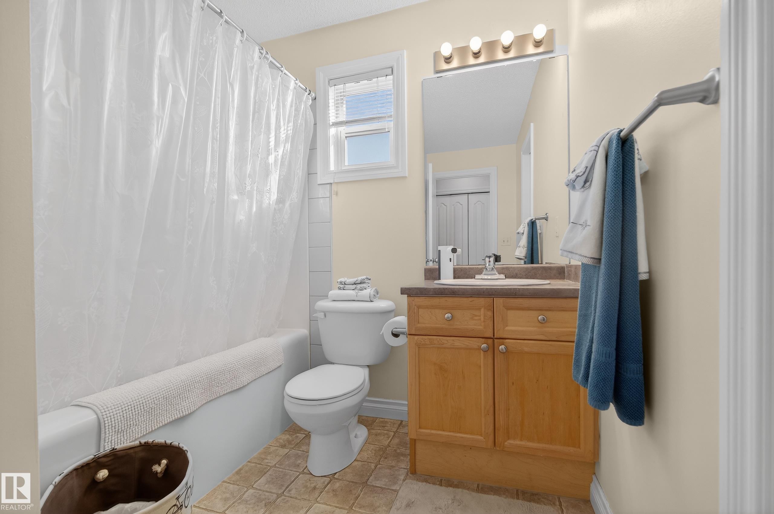 #88 12050 17 Av Sw, Edmonton, AB - Indoor Photo Showing Bathroom