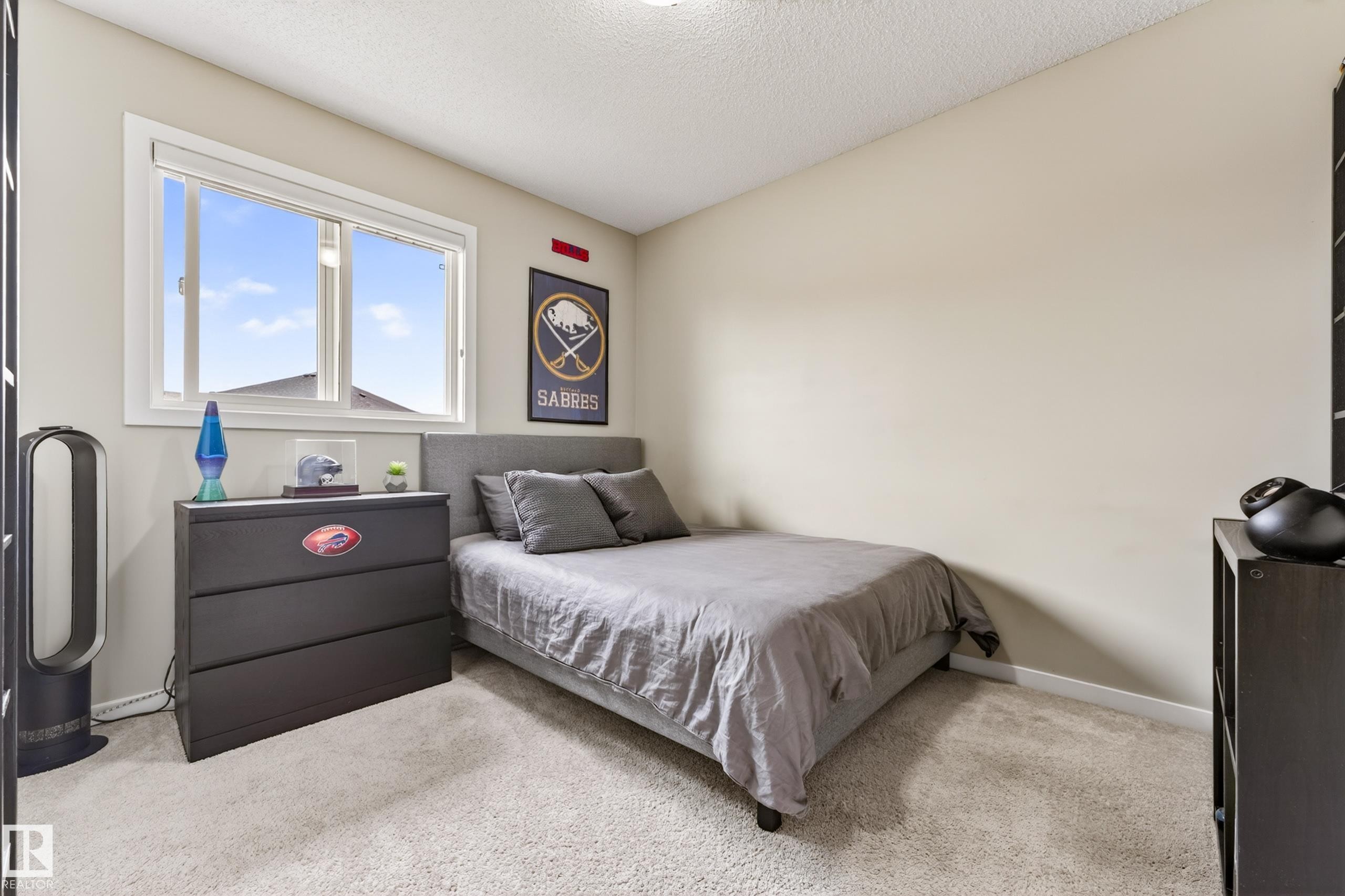 1243 Mcconachie Boulevard, Edmonton, AB - Indoor Photo Showing Bedroom