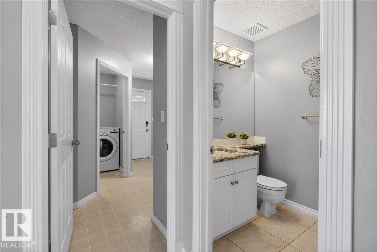 1358 118A Street, Edmonton, AB - Indoor Photo Showing Bathroom