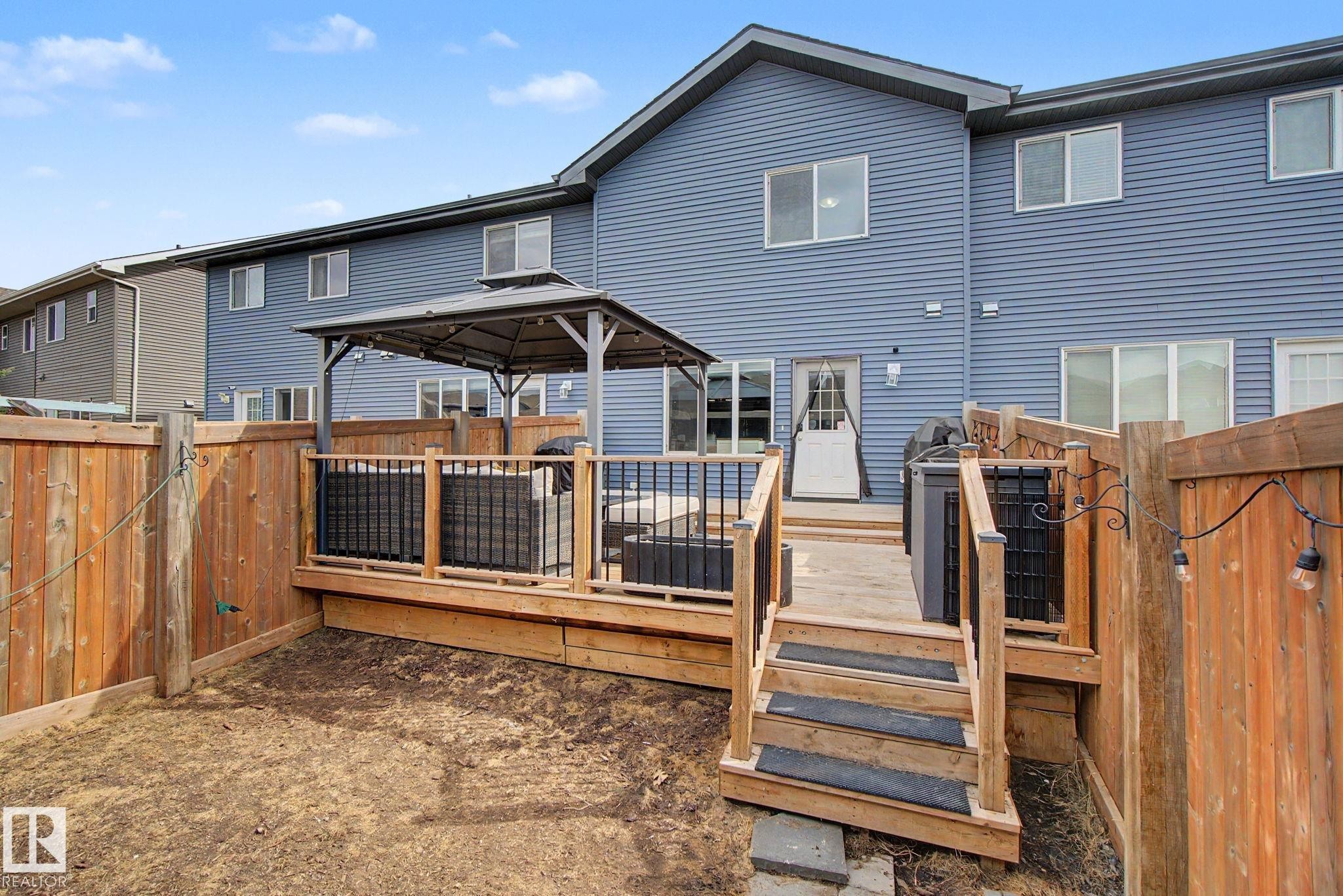 385 Orchards Boulevard, Edmonton, AB - Outdoor With Deck Patio Veranda With Exterior